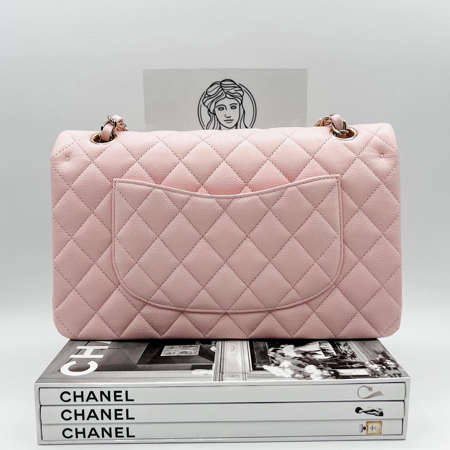 Chanel 22S Light Pink Classic Flap (Medium) — St Galentine