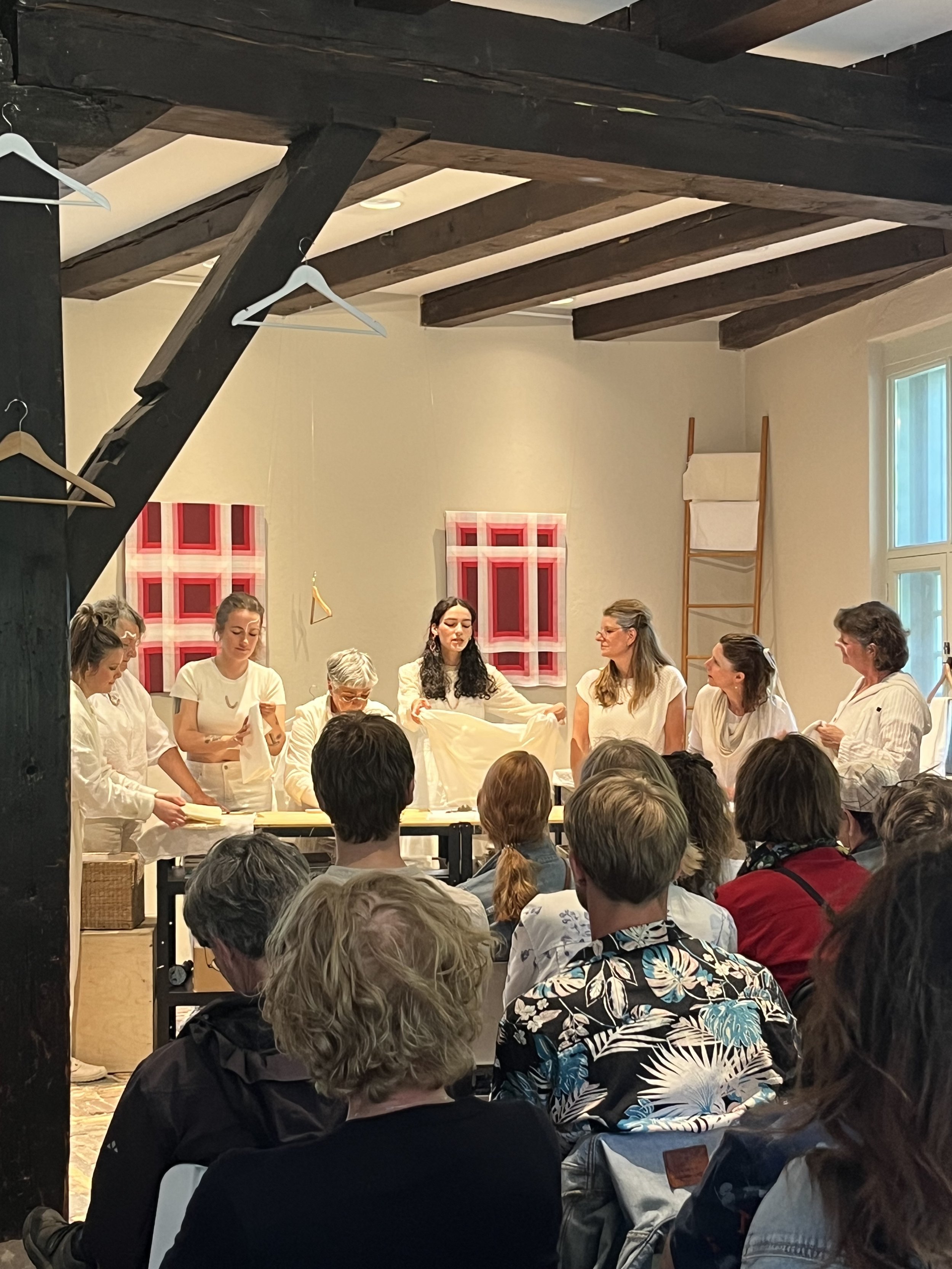 Locatietheater STOF onder regie van Niki Romijn door makers van de Theaterschool Scholen in de Kunst, 17 en 18 mei 2025
