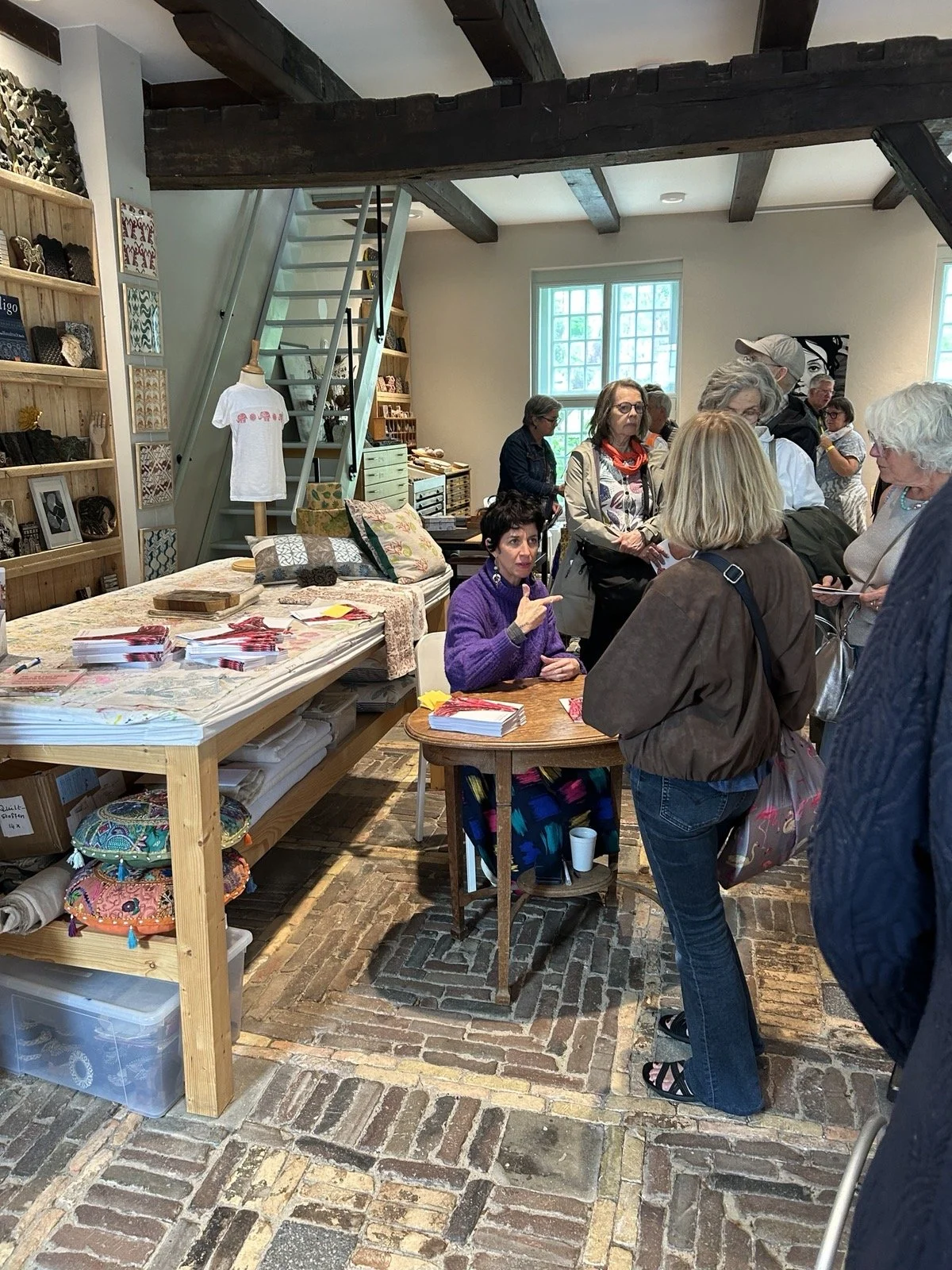 Book signing by Kirstie Macleod, 21 mei 2026