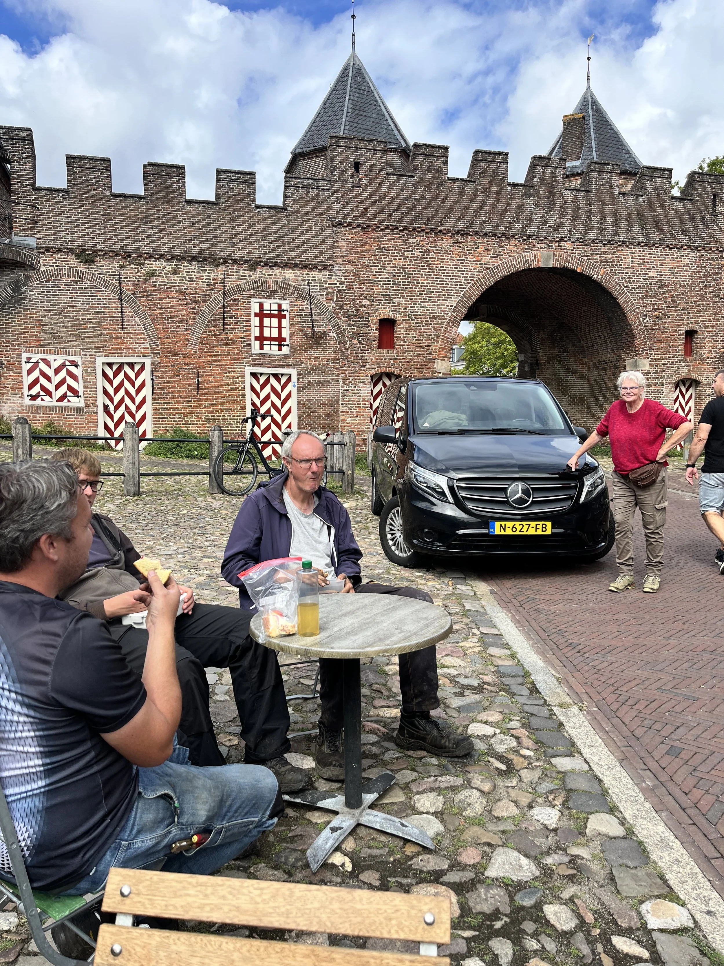 Verfplanten voor Goedland, zorgboerderij van Andrea Sickmann in Putten, 21 augustus 2026