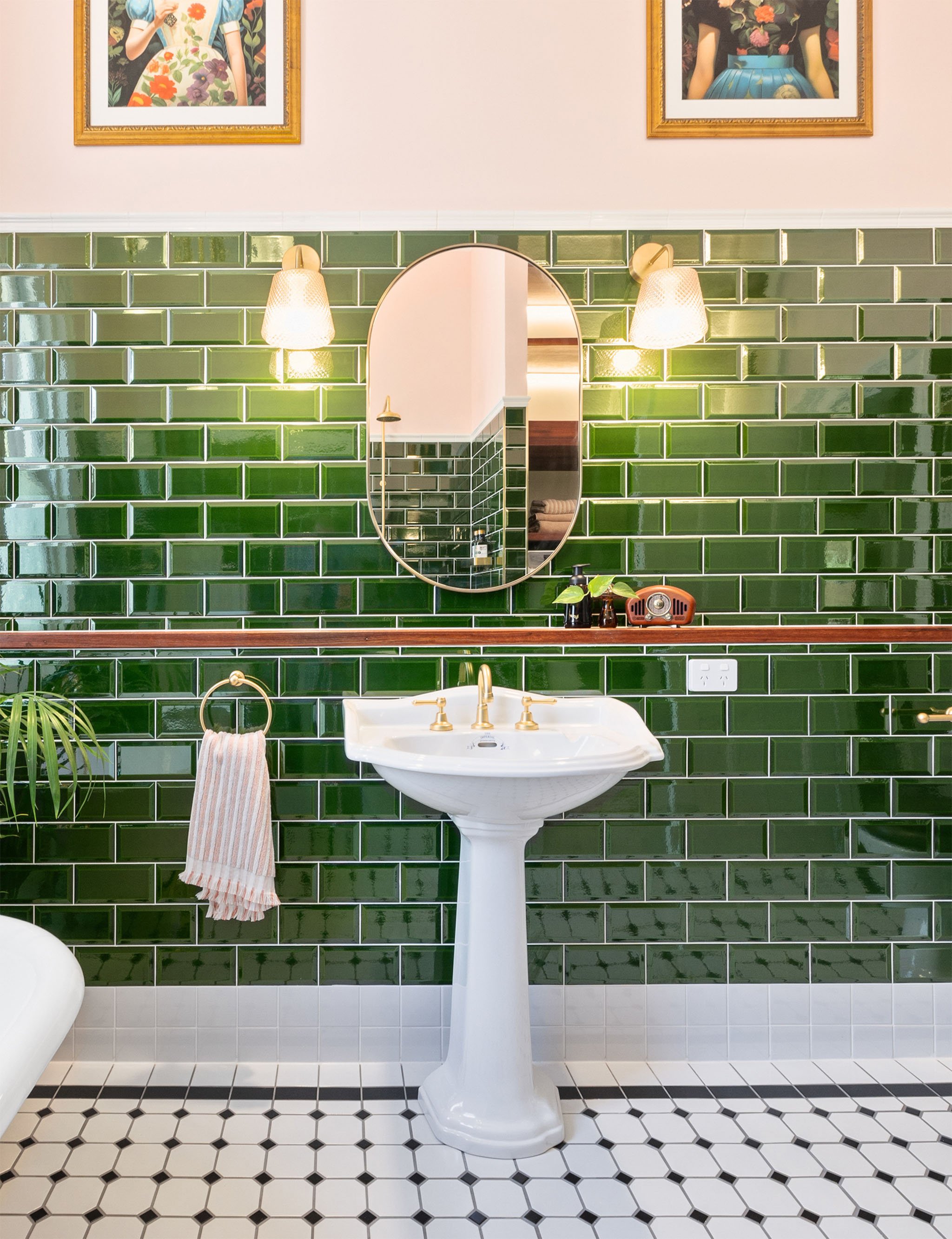 Federation_Ensuite_Laundry_Renovation_by_Kerry_Brooks_basin.jpg