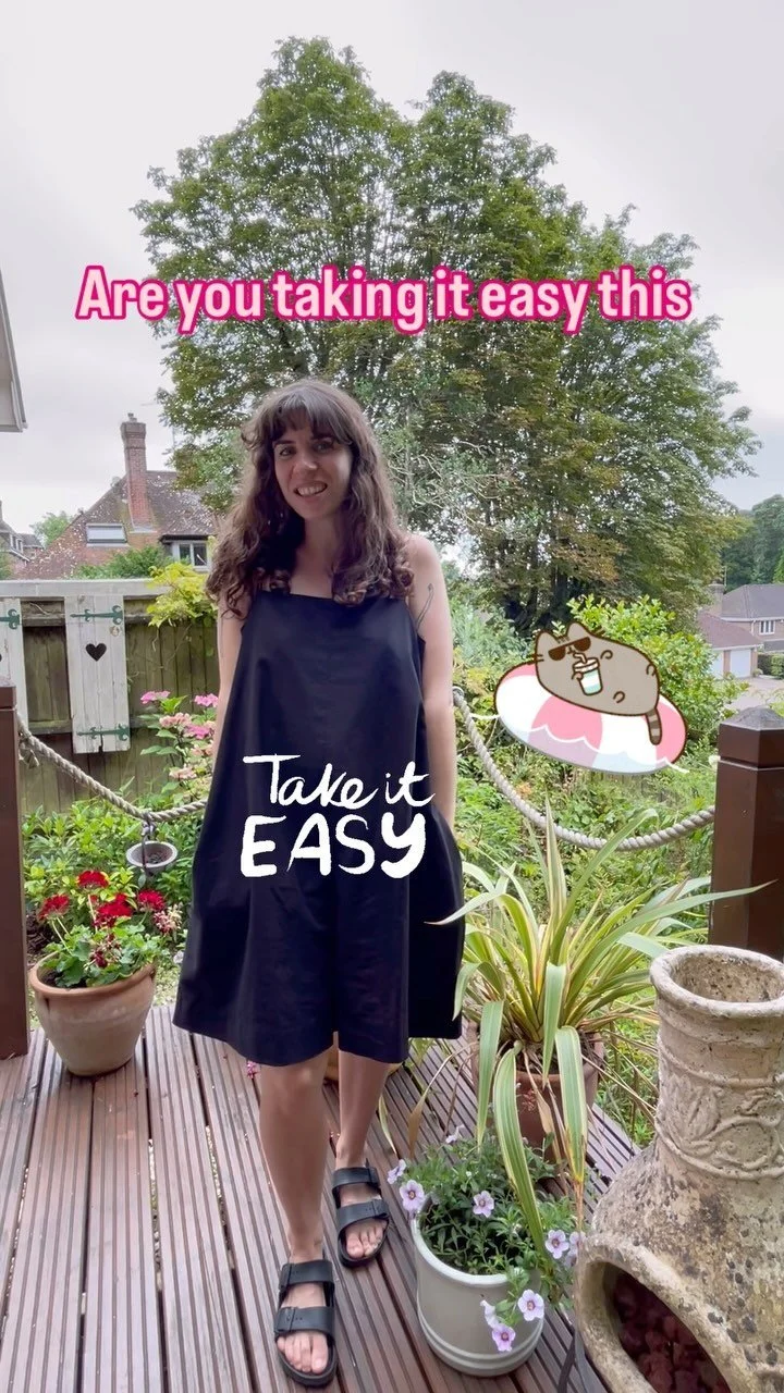 π TAKE IT/THINGS EASY π
π€ Meaning: to relax and avoid working too hard or doing too much
π«΅π» Are you taking it easy this weekend?
#takeiteasy #englishvocabulary #britishenglish #englishlesson