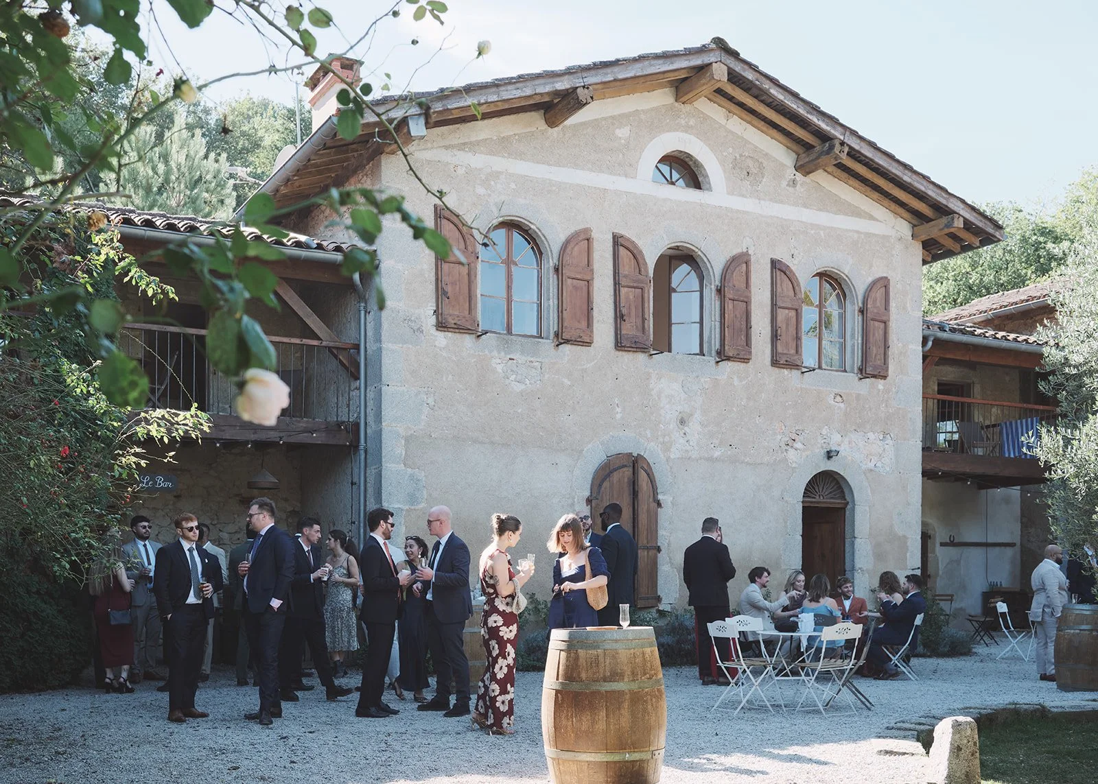 Anna & Euguene wedding at Domaine Le Castelet, Castres, south west France – photo by Littlewing Photos