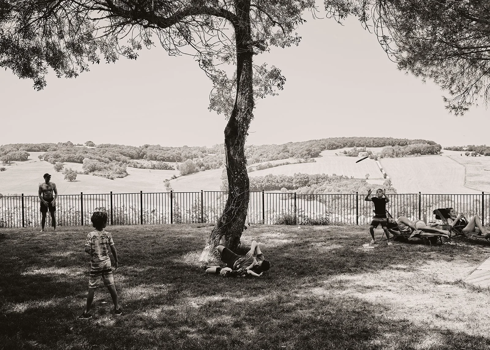 Castelnau des Fieumarcon wedding of S and G by Littlewing Photos Wedding Photographer Toulouse