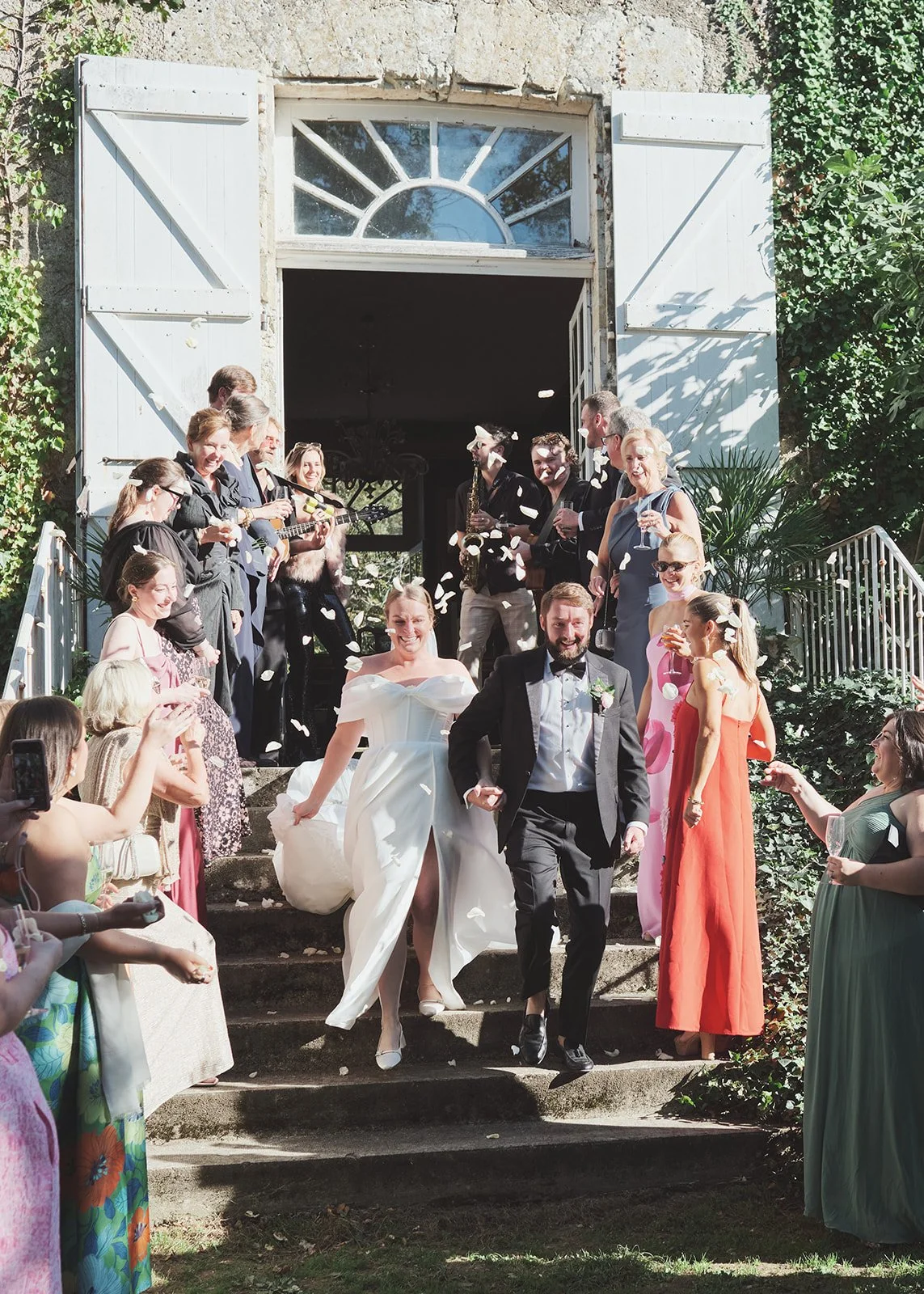 Virginia and Bo wedding at Chateau de Lartigolle, Auch, Toulouse  – photo by Littlewing Photos