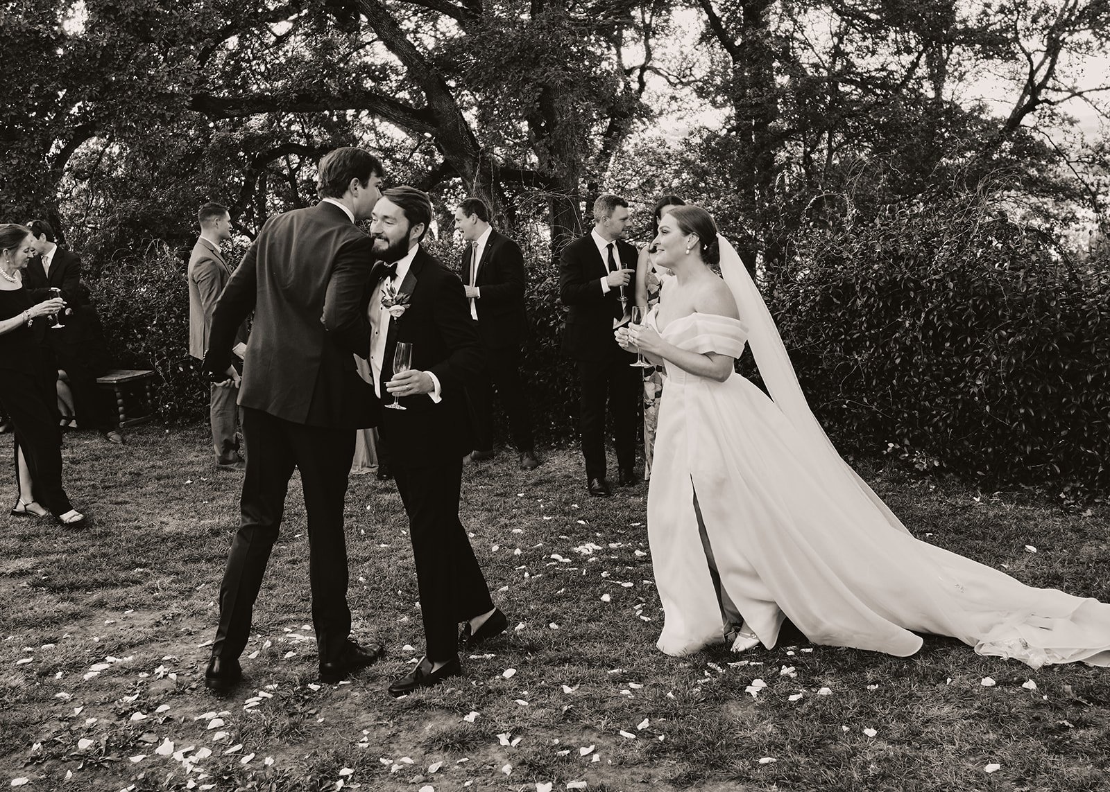 Virginia and Bo wedding at Chateau de Lartigolle, Auch, Toulouse  – photo by Littlewing Photos