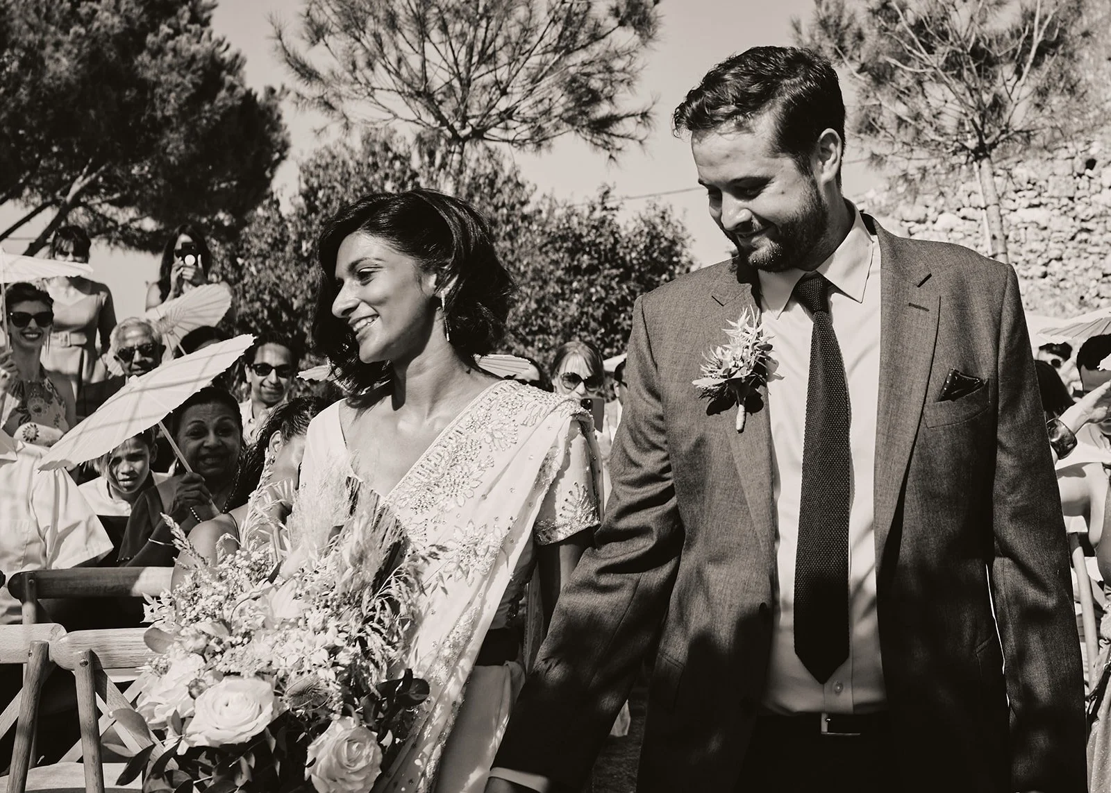 Castelnau des Fieumarcon wedding of S and G by Littlewing Photos Wedding Photographer Toulouse