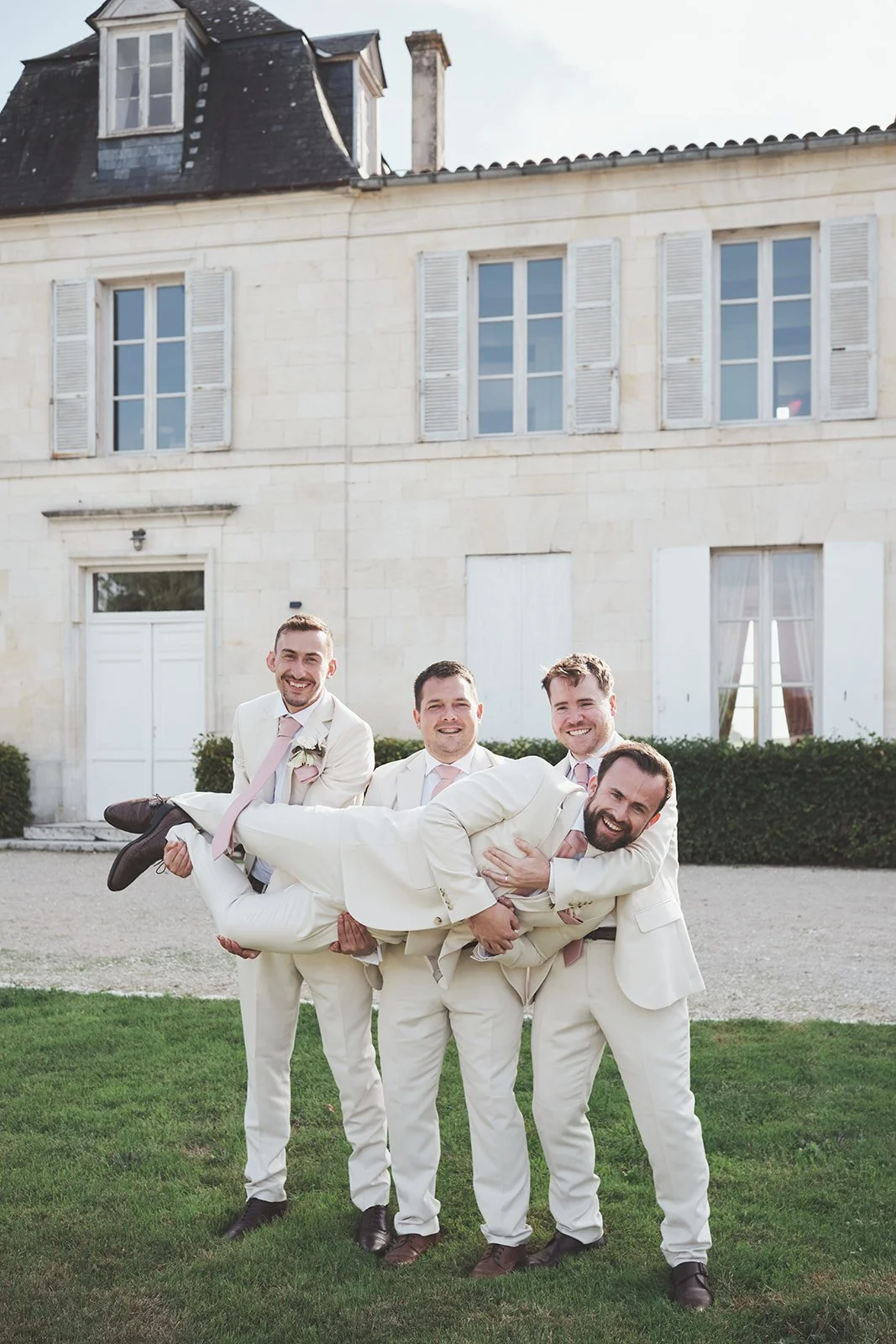 La Cannonerie Wedding photo by littlewing photos