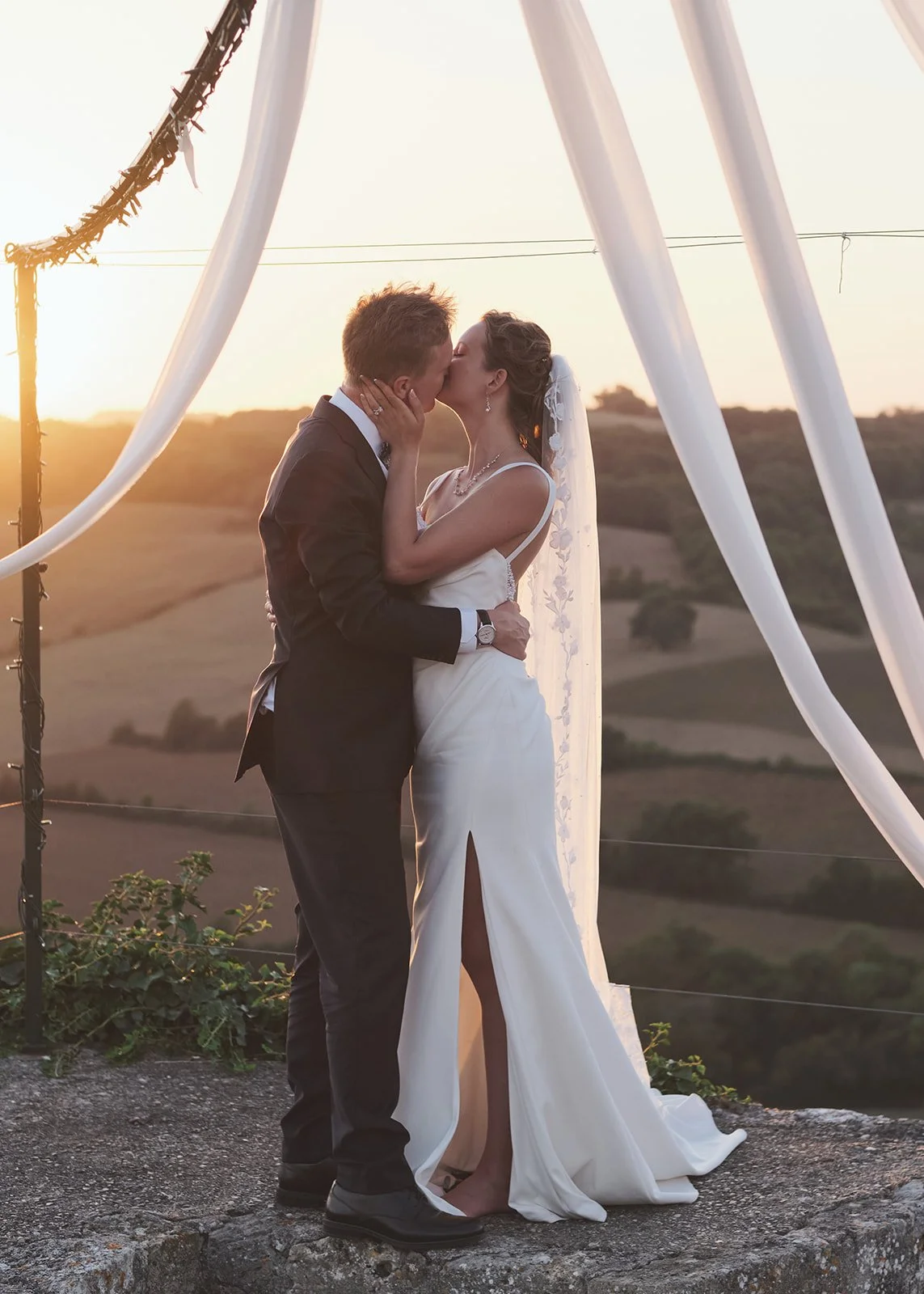 Castelnau des Fieumarcon wedding of A and K by Littlewing Photos