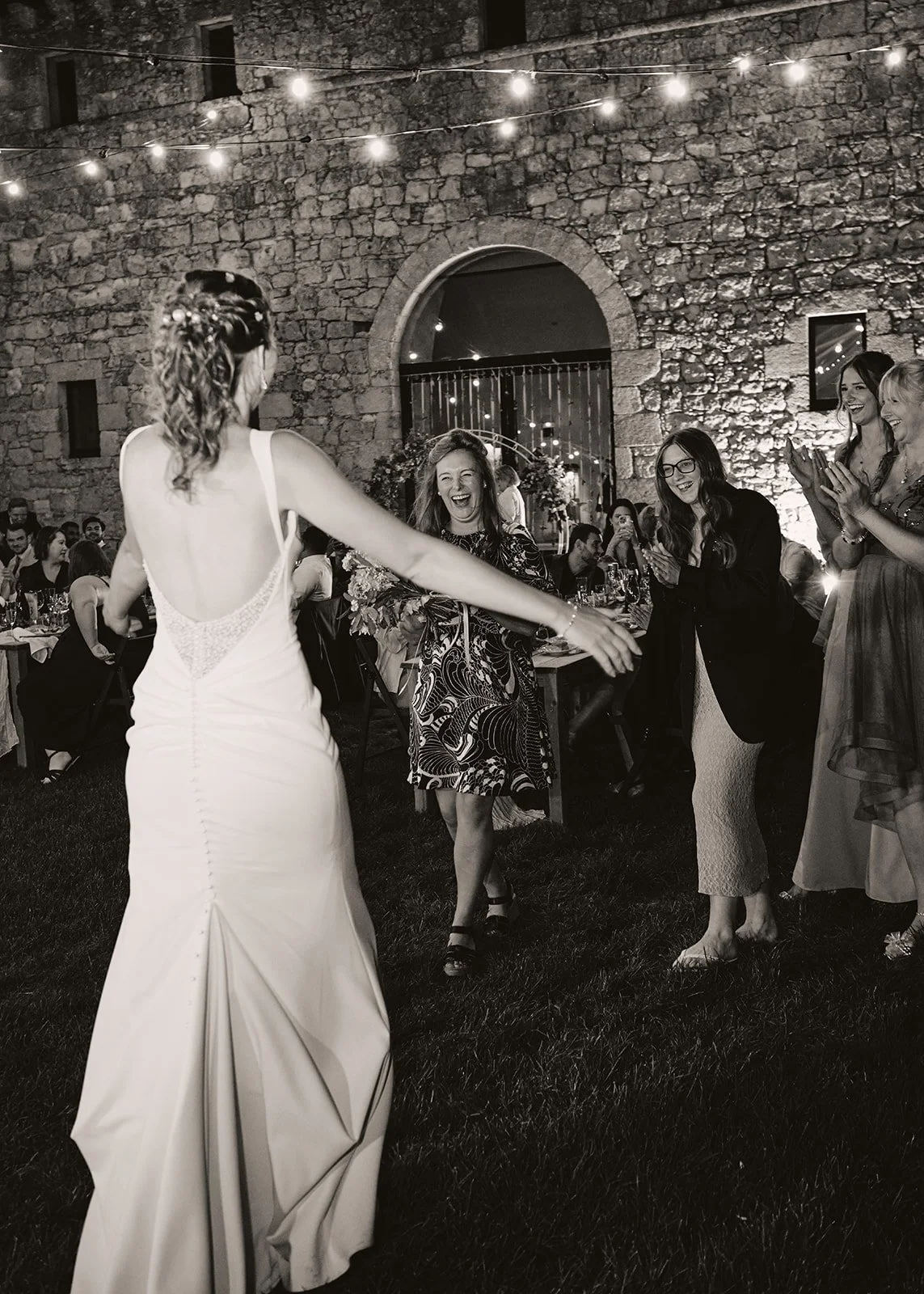 Castelnau des Fieumarcon wedding of A and K by Littlewing Photos