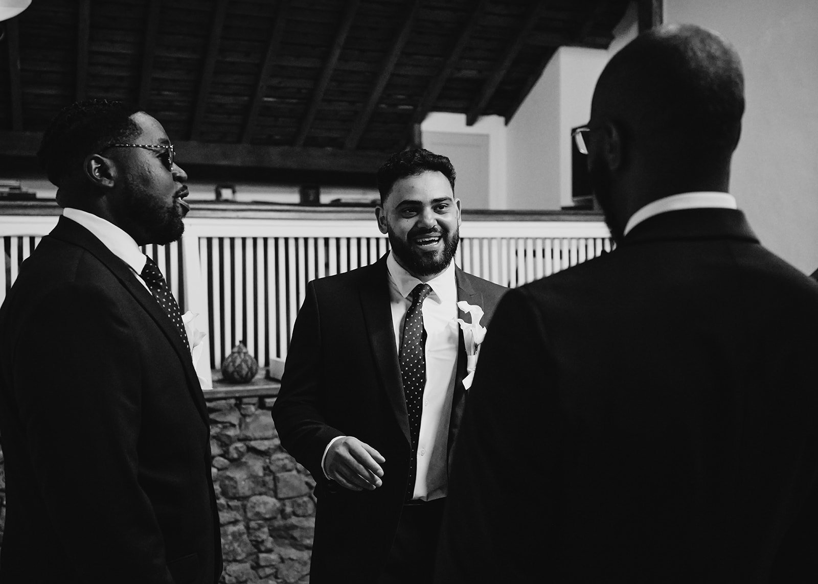 Anna & Eugene wedding at Domaine Le Castelet, Castres, south west France – photo by Littlewing Photos