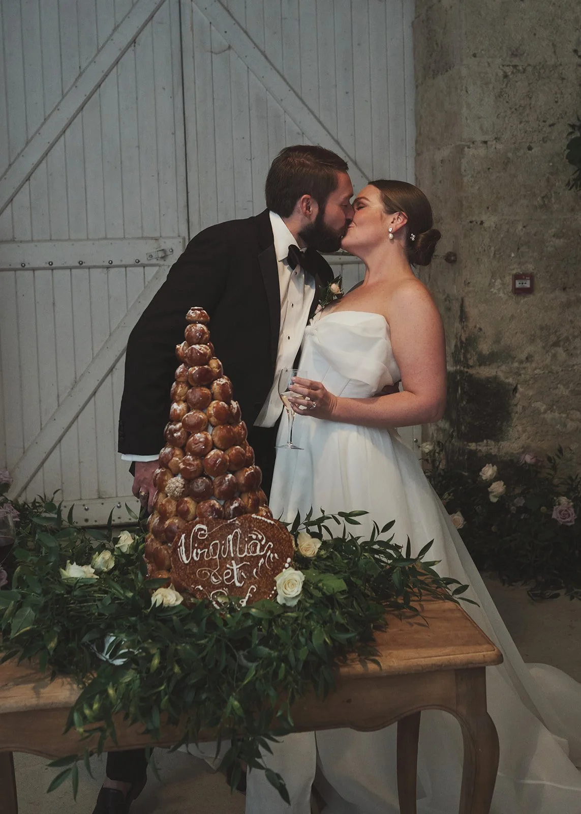 Virginia and Bo wedding at Chateau de Lartigolle, Auch, Toulouse  – photo by Littlewing Photos