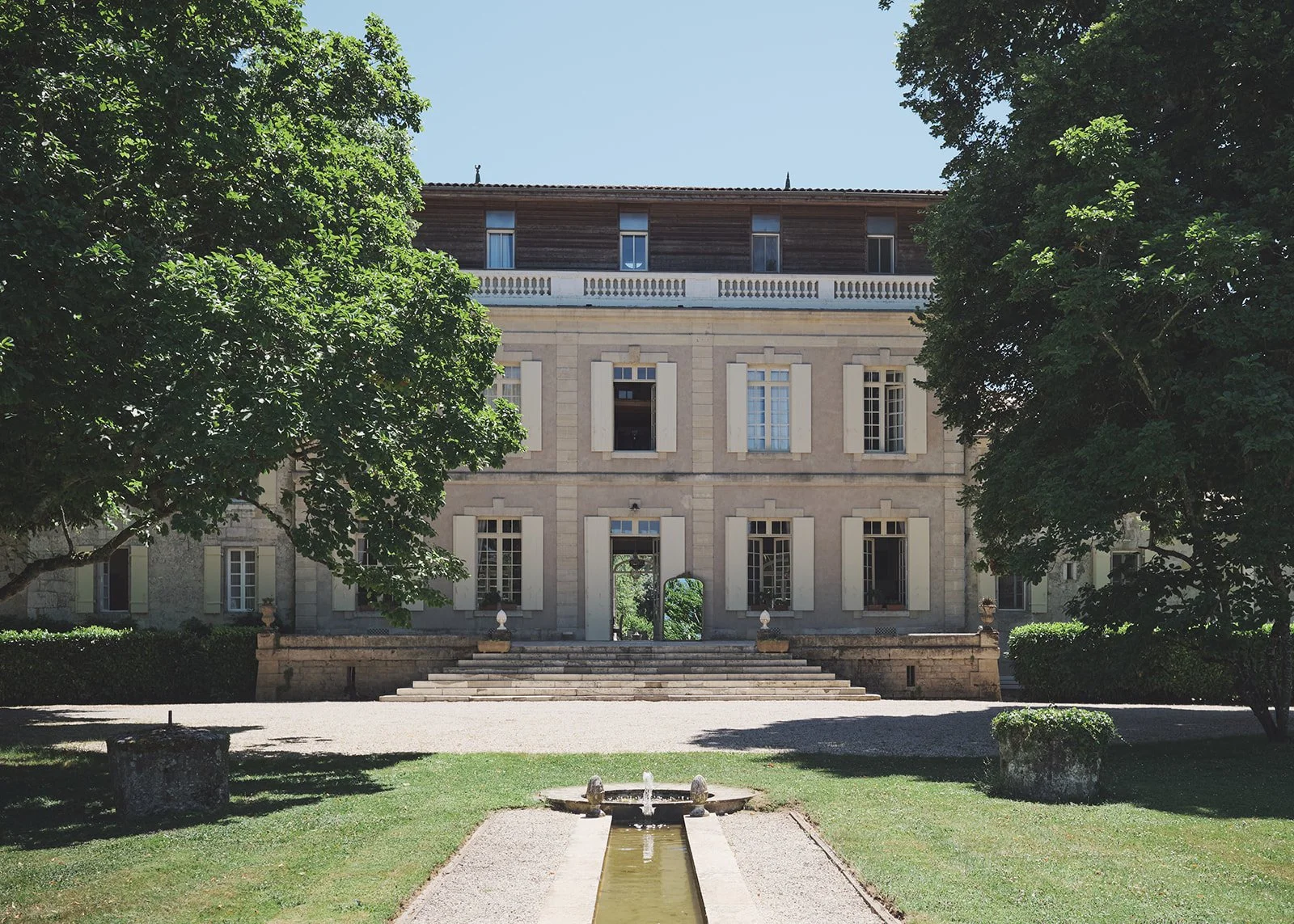 Chateau Destinee Wedding of R and L by Littlewing Photos