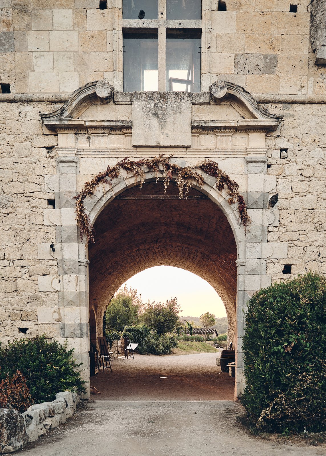 Castelnau des Fieumarcon wedding of S and G by Littlewing Photos Wedding Photographer Toulouse