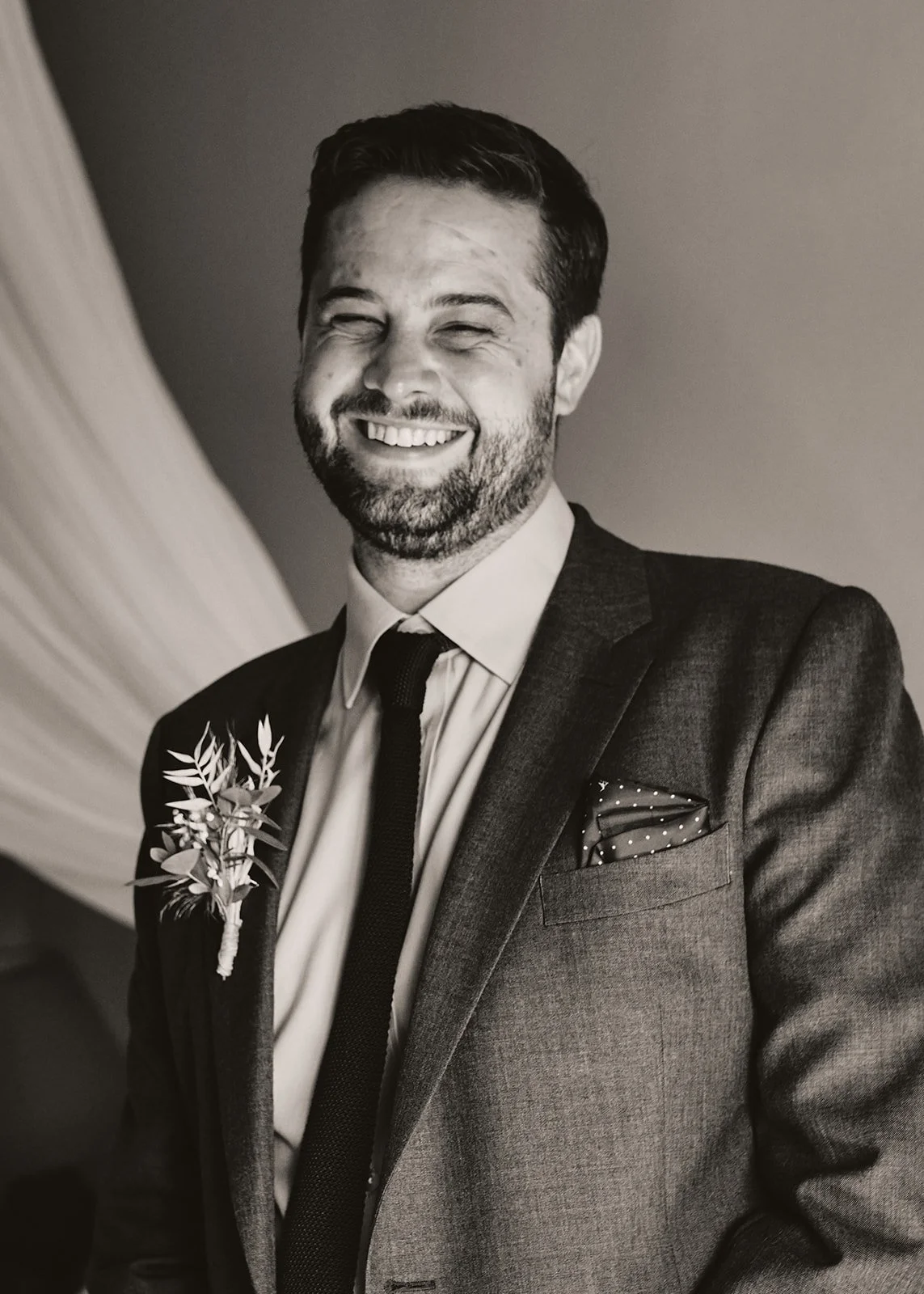 Castelnau des Fieumarcon wedding of S and G by Littlewing Photos Wedding Photographer Toulouse