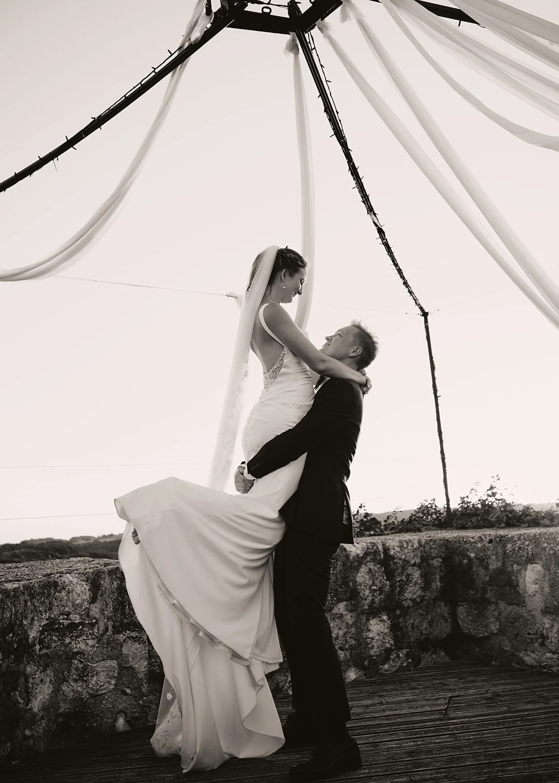 Castelnau des Fieumarcon wedding of A and K by Littlewing Photos