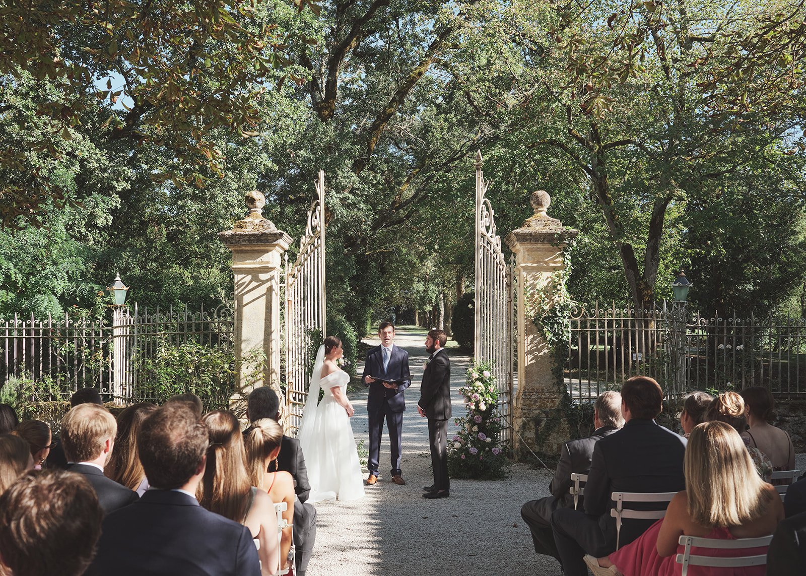 Virginia and Bo wedding at Chateau de Lartigolle, Auch, Toulouse  – photo by Littlewing Photos