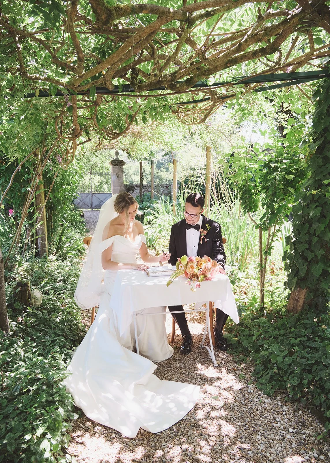 Chateau Destinee Wedding of R and L by Littlewing Photos