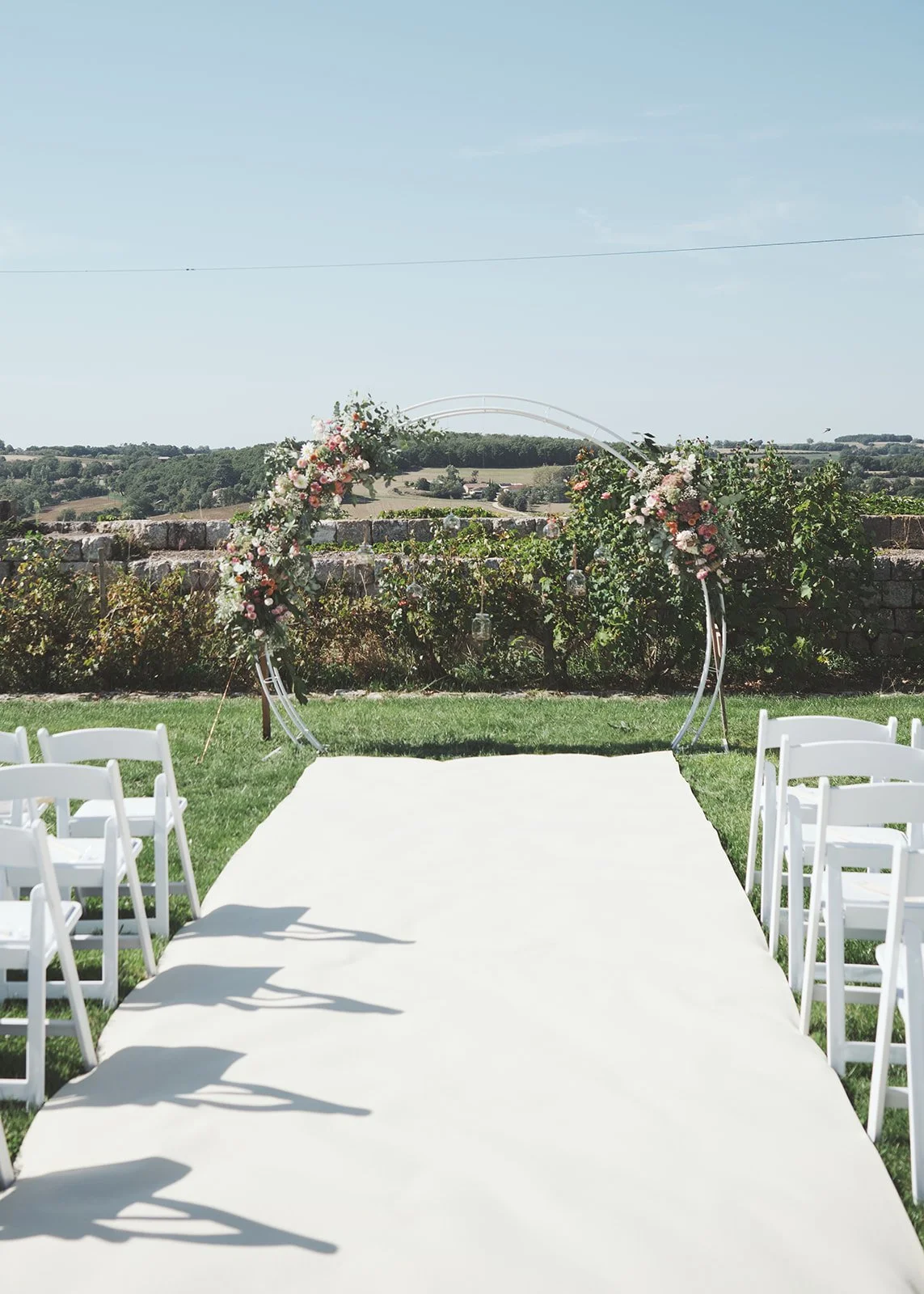 Castelnau des Fieumarcon wedding of A and K by Littlewing Photos