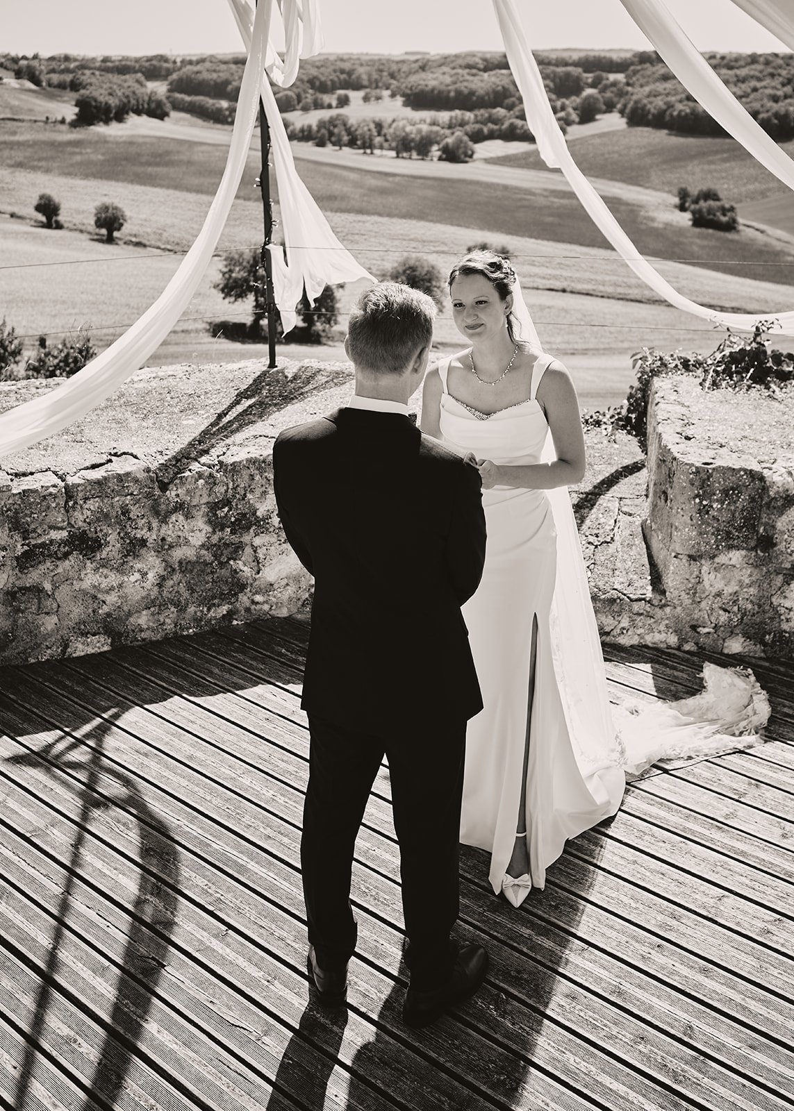 Castelnau des Fieumarcon wedding of A and K by Littlewing Photos