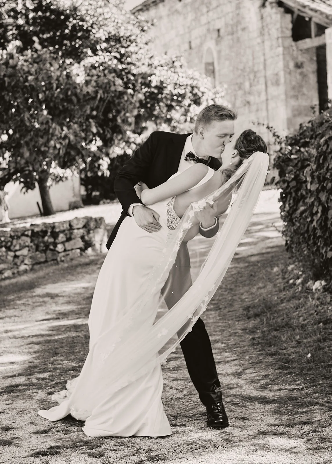 Castelnau des Fieumarcon wedding of A and K by Littlewing Photos