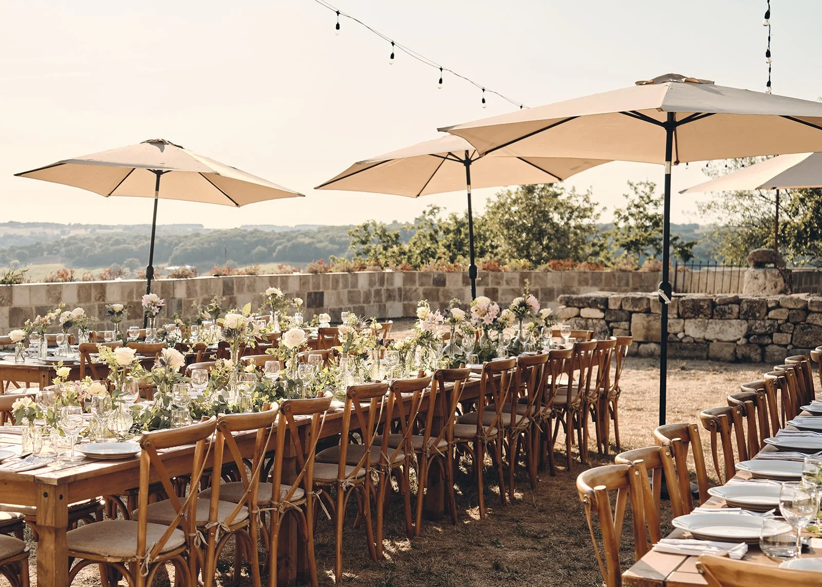 Castelnau des Fieumarcon wedding of S and G by Littlewing Photos Wedding Photographer Toulouse