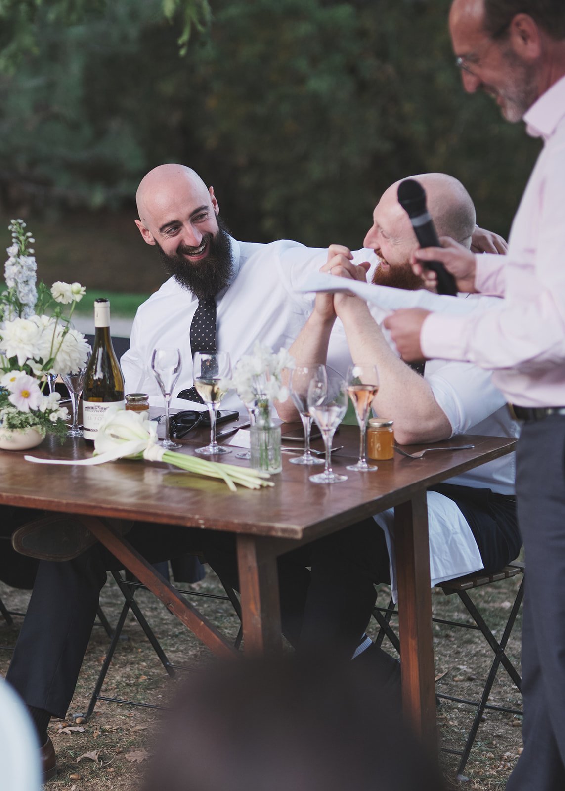 Anna & Euguene wedding at Domaine Le Castelet, Castres, south west France – photo by Littlewing Photos