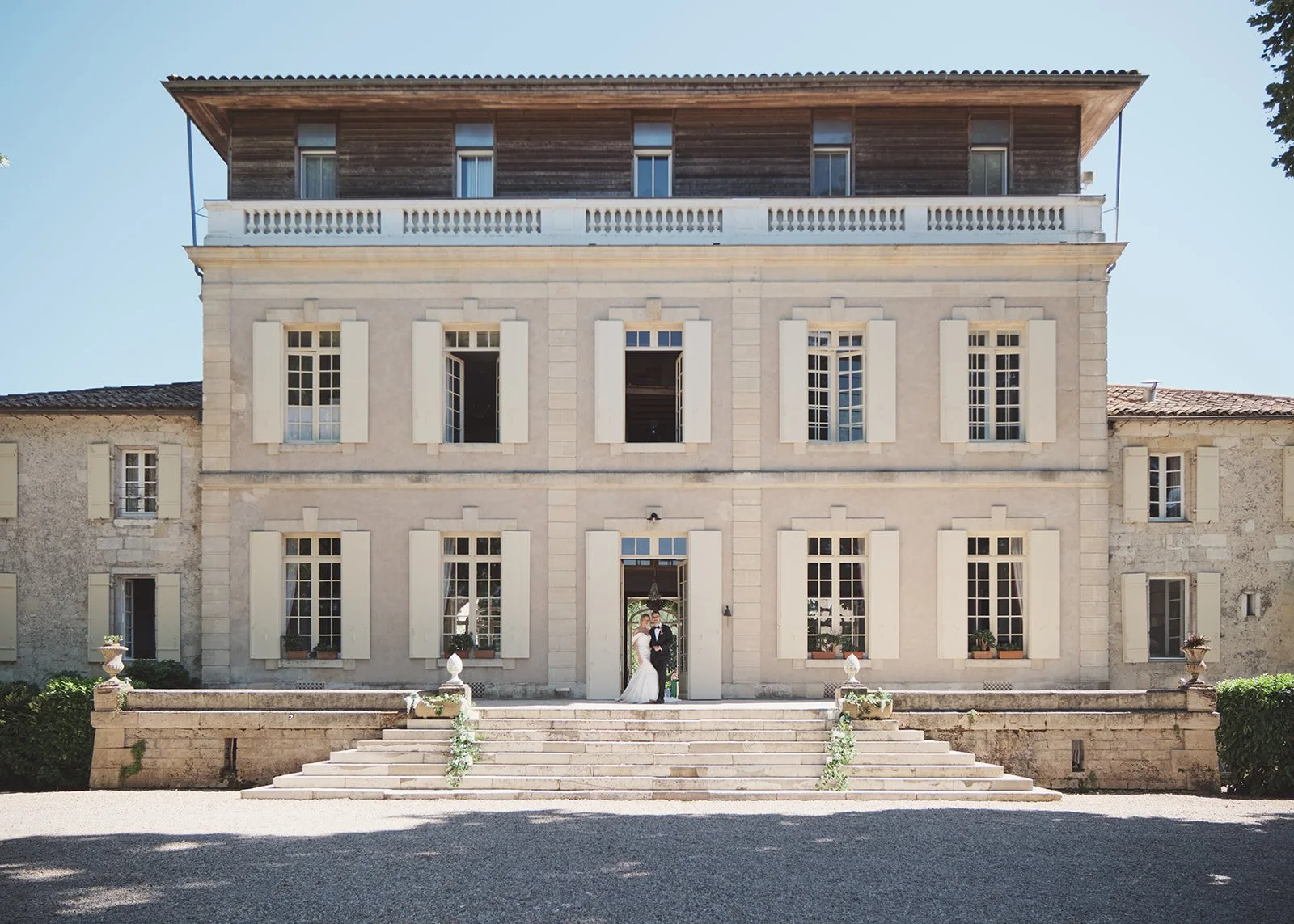 Chateau Destinee Wedding of R and L by Littlewing Photos