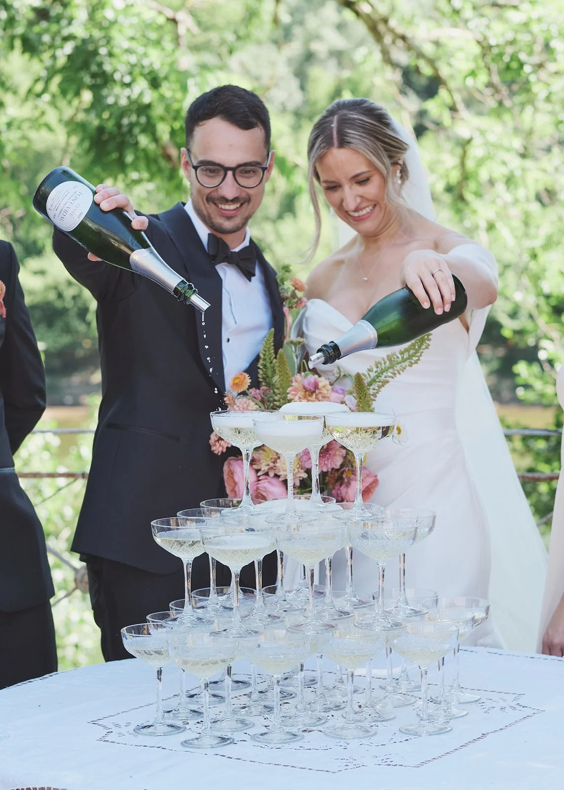 Chateau Destinee Wedding of R and L by Littlewing Photos