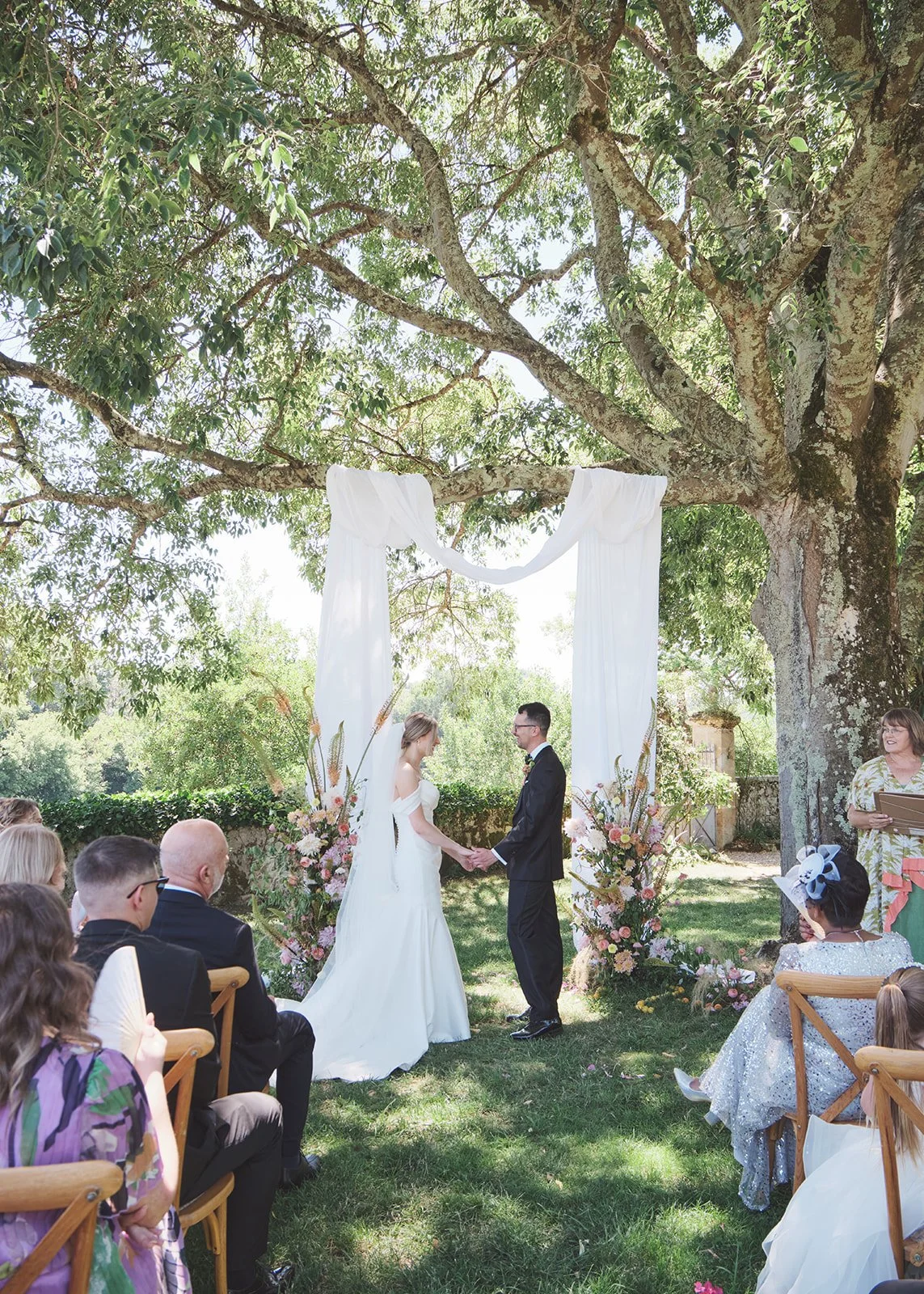 Chateau Destinee wedding of L and R by Littlewing Photos