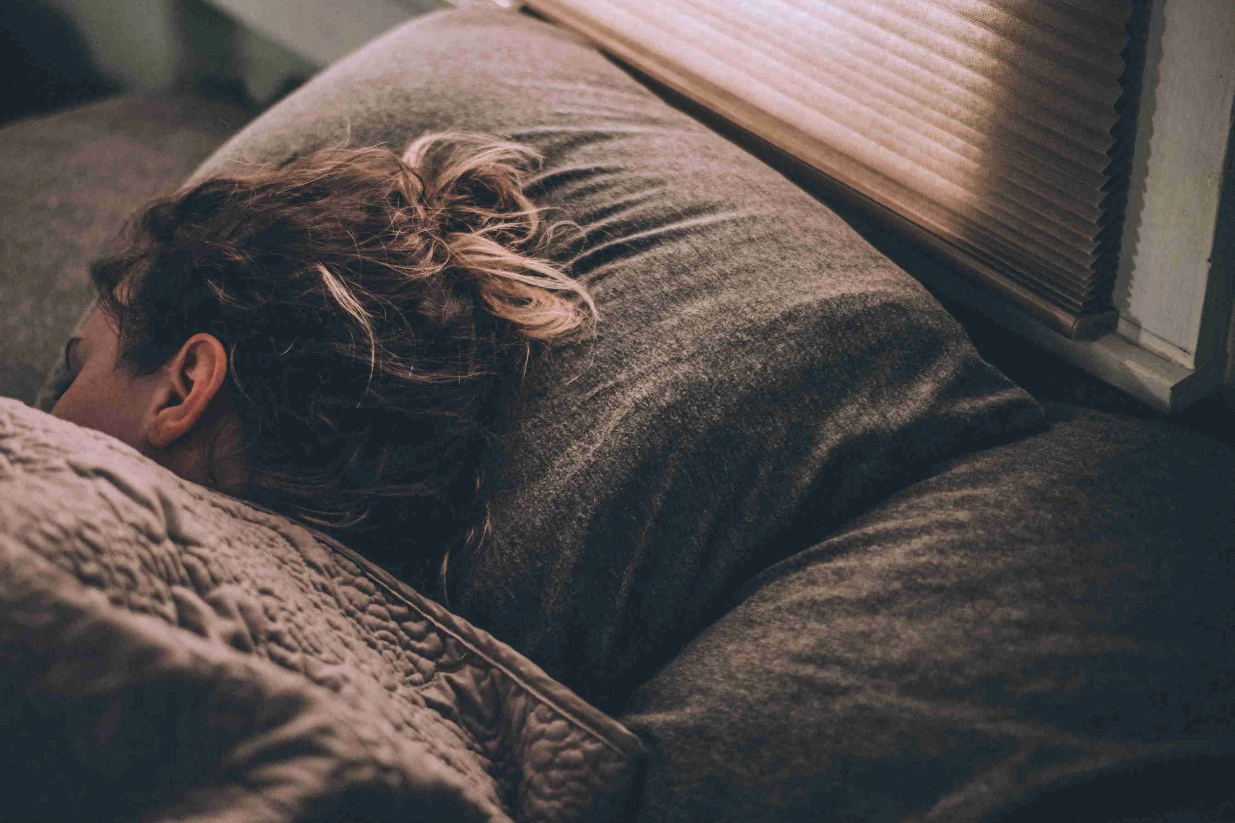 How to Get a Good Night’s Sleep With Fibromyalgia