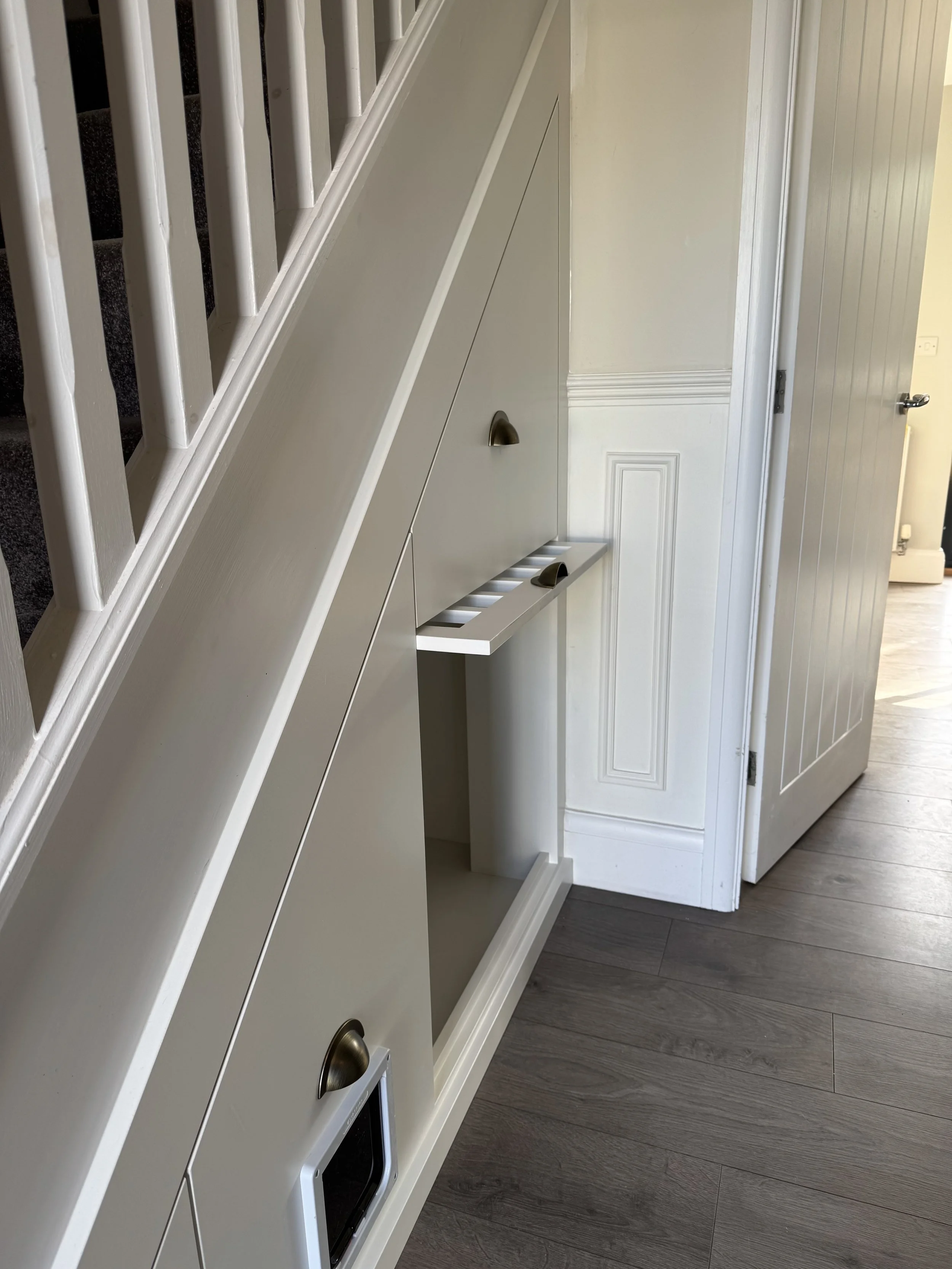 Bespoke-Fitted-Furniture-Cupboards-Wardrobes-Media-Walls-15.jpg