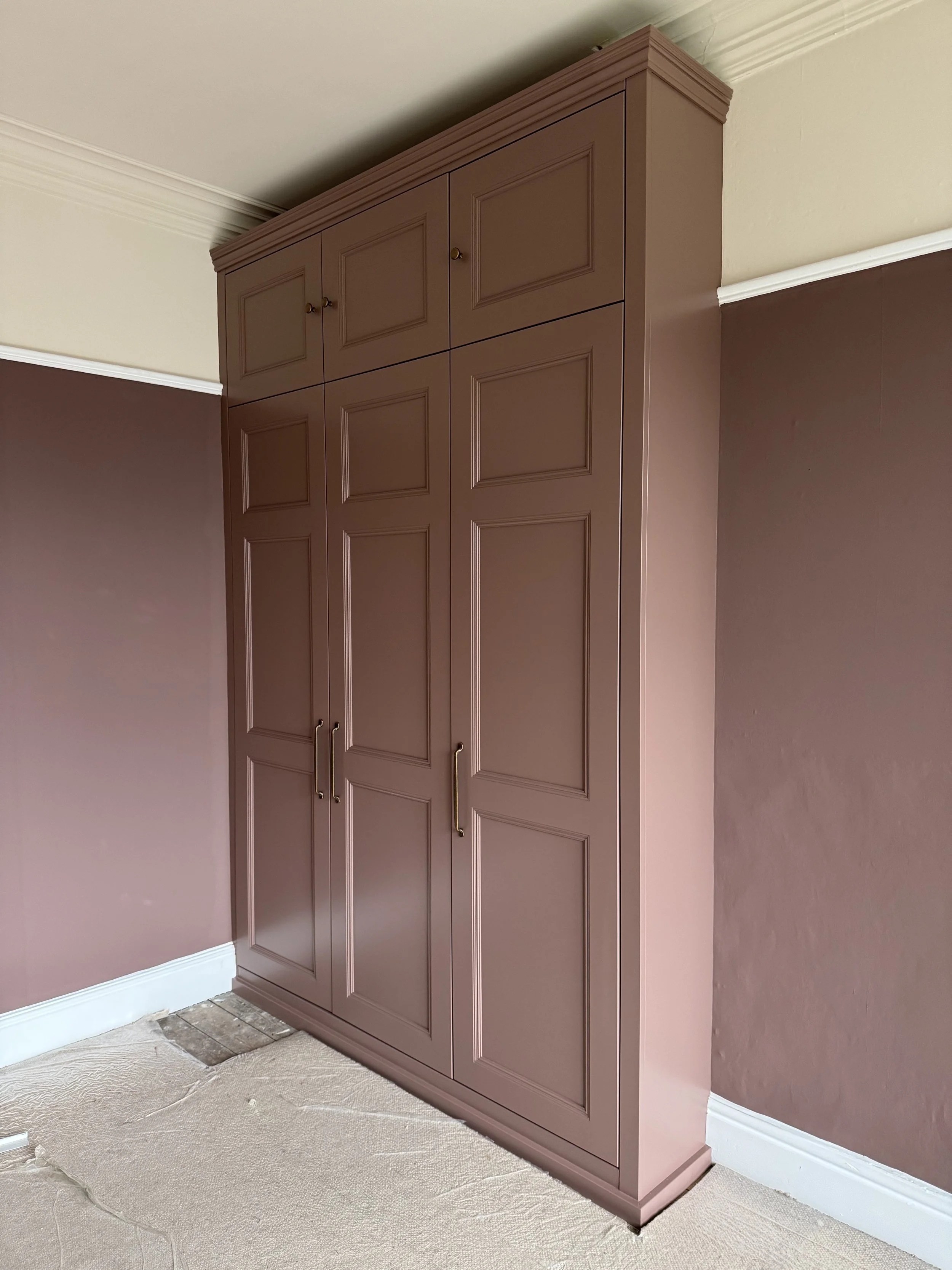 bespoke-fitted-wardrobes-27.jpg
