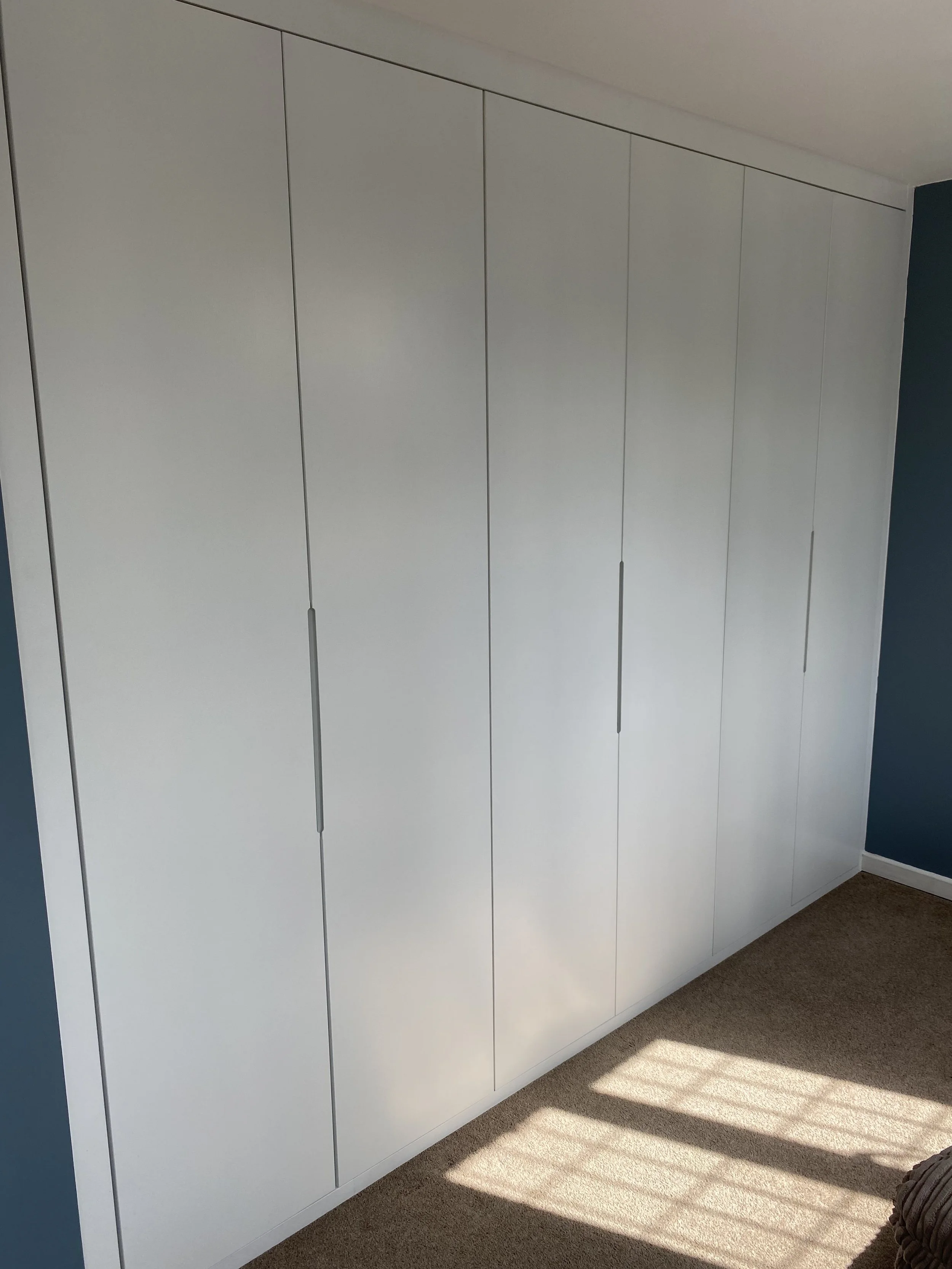 manchester-fitted-furniture-bespoke-wardrobes-bespoke-cupboards-urmston-fitted-furniture-wardrobes-kitchens-bespoke-carpentry-19.jpg