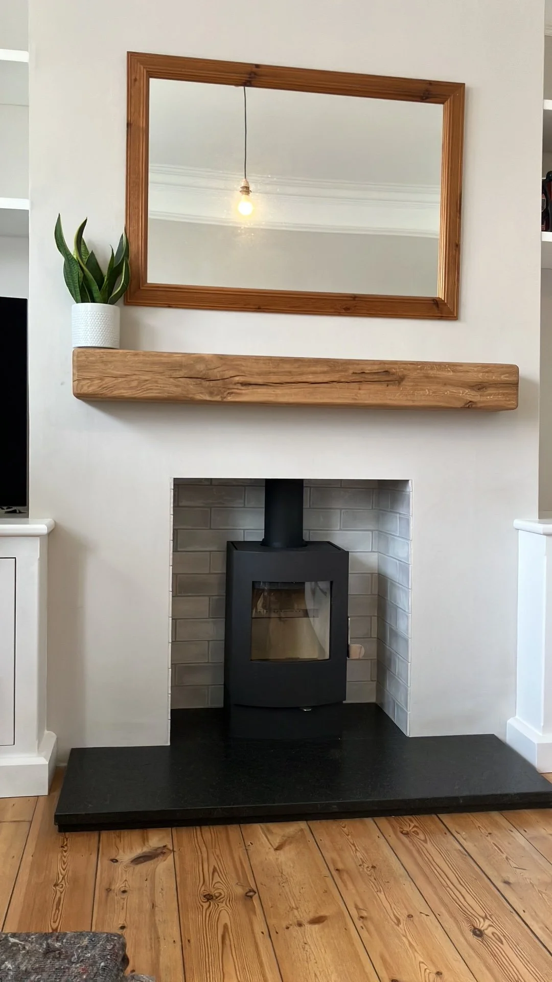 Oak mantle piece & surround 