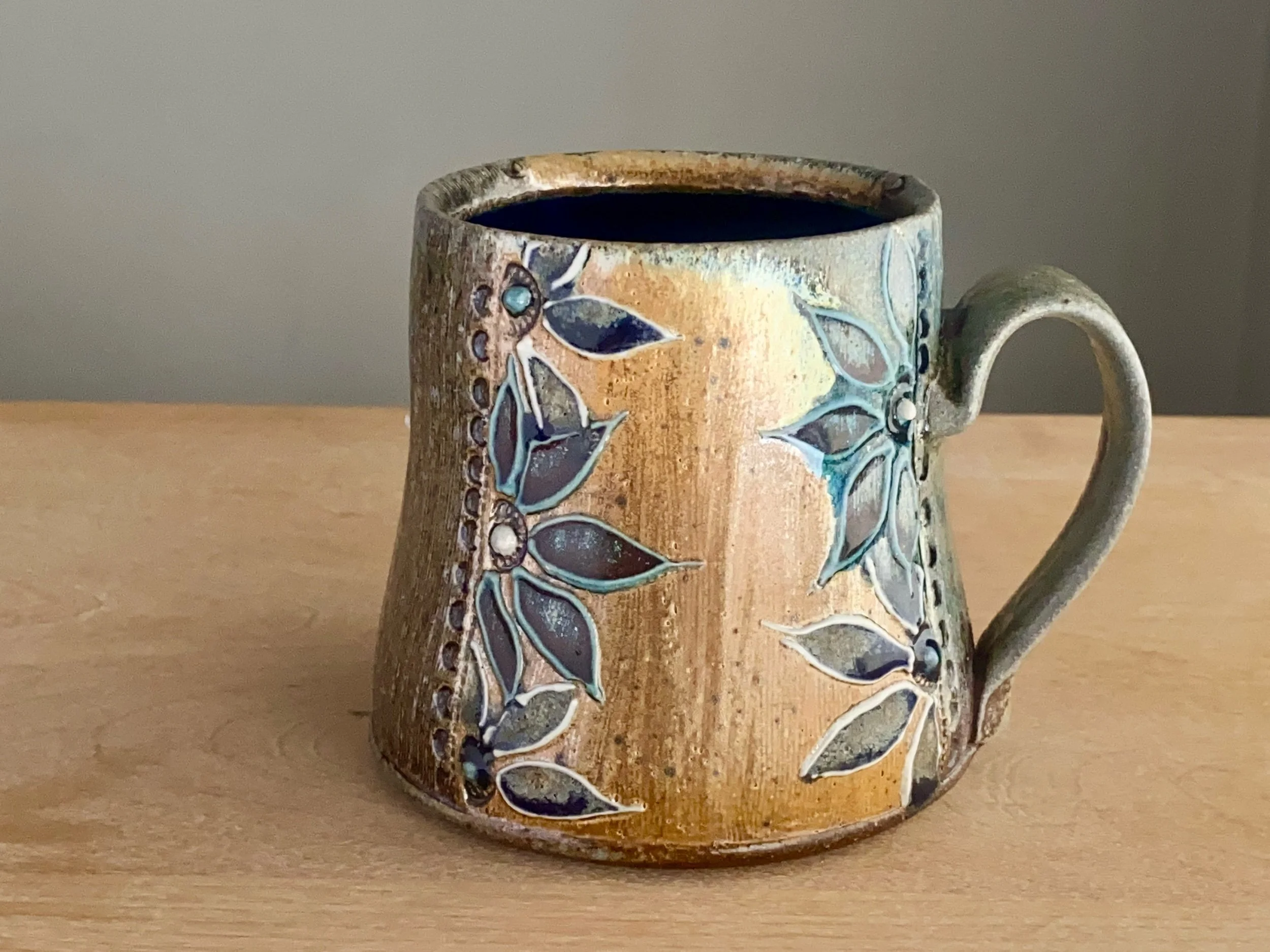 Mustard Daisy Mug