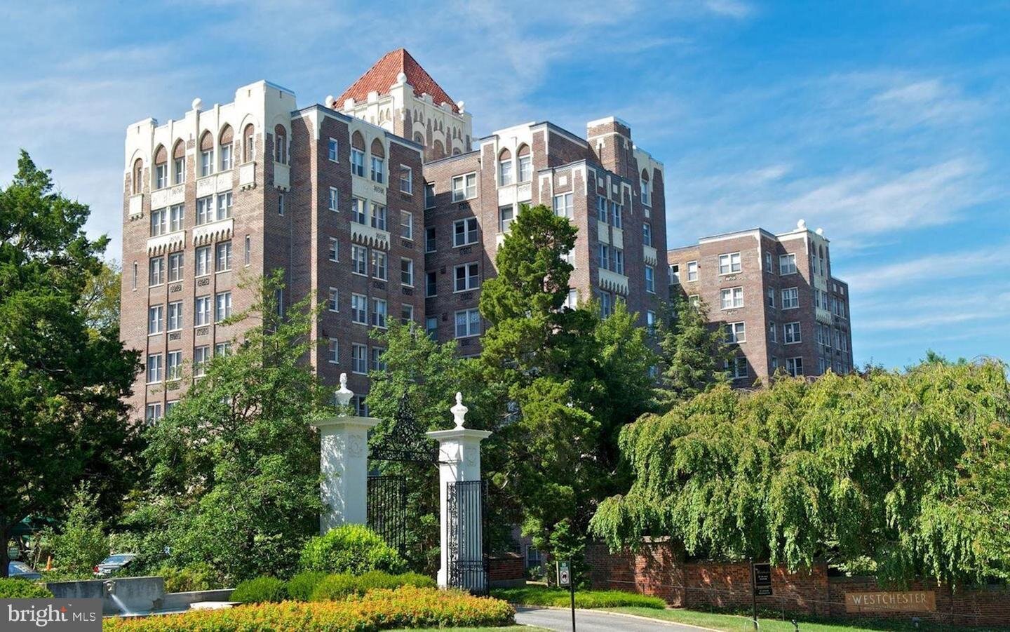 4000 Cathedral Ave., NW #304-B, Washington, DC  20016  (Buyer’s Agent; Sold for $976K)