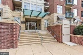 4025 Connecticut Ave., NW #303, Washington, DC  20008  (Buyer’s Agent; Sold for $400K)