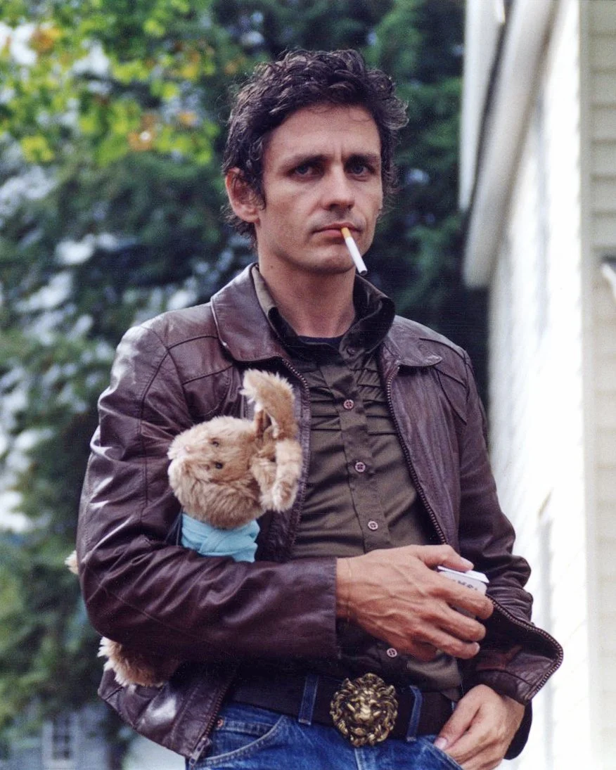  Dean Wareham, on the set of  Piggie  upstate New York, 2001 