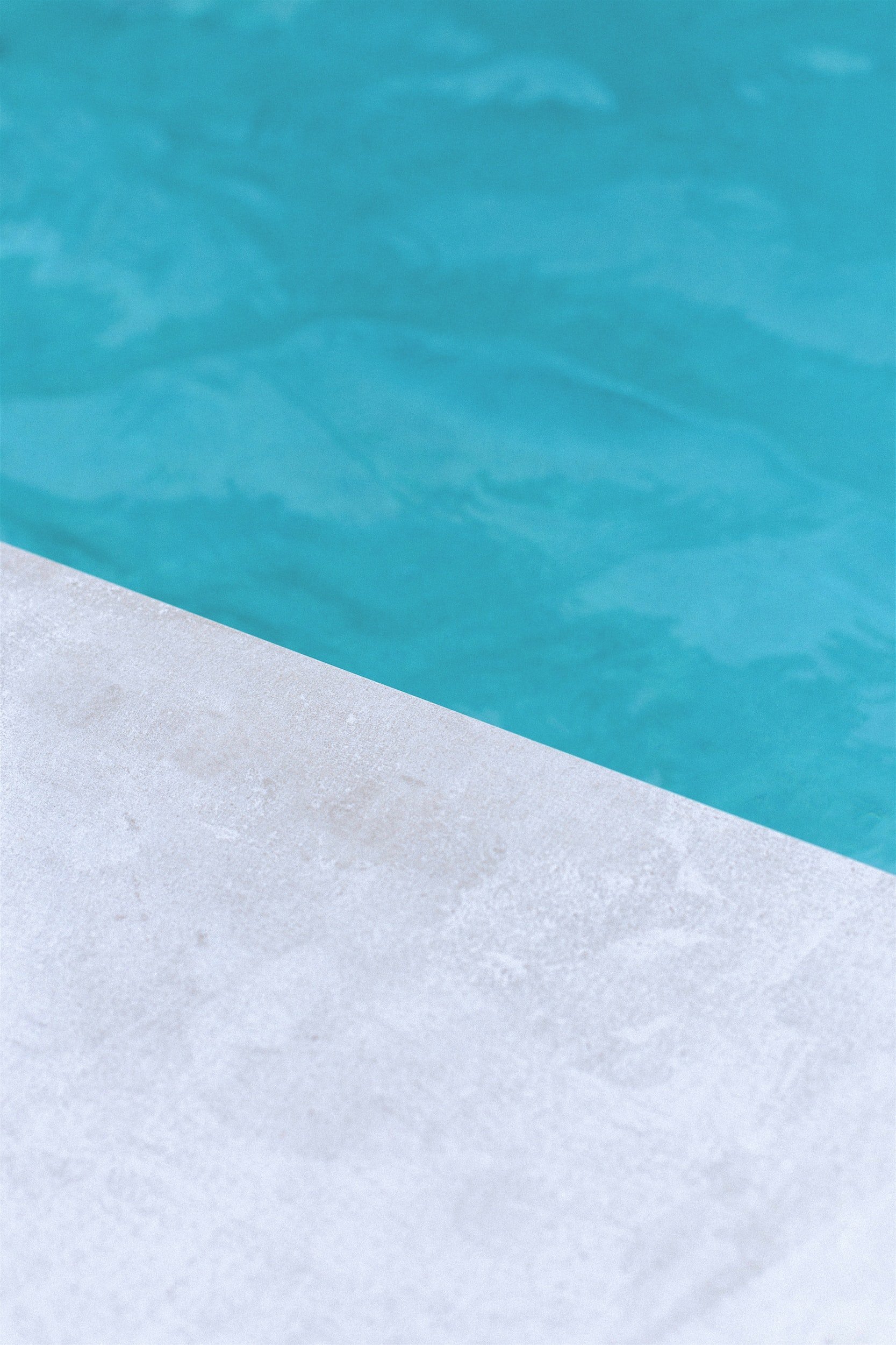 Two popular methods professionals use for calcium and scale deposit removal from pools are glass bead and salt blasting.