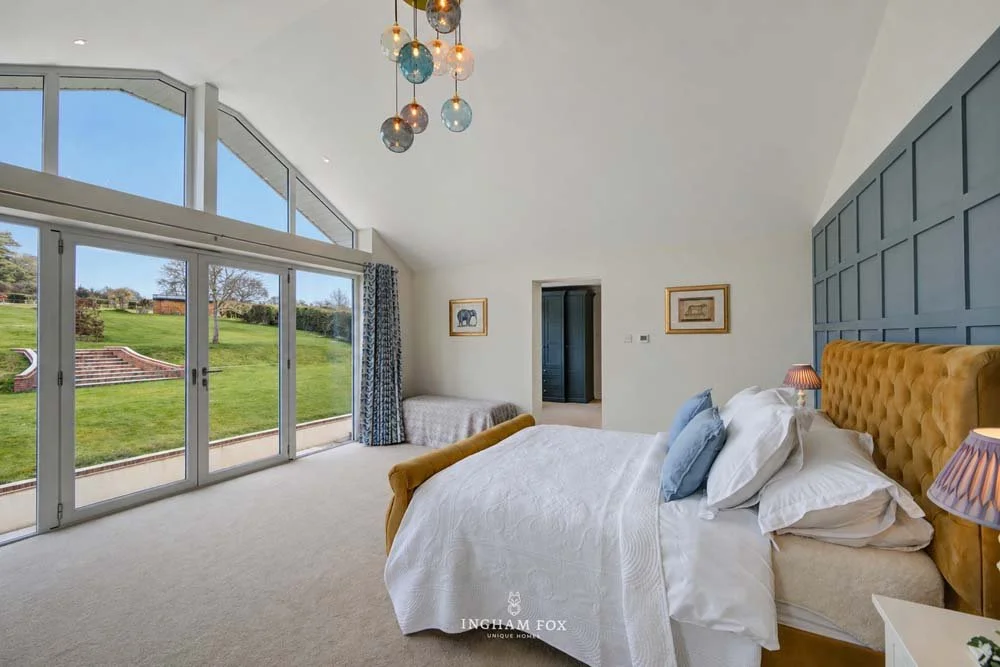 Applebank_bedroom_view_snow_removed_2x_highest_res.jpg