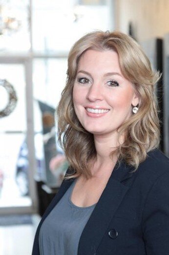 Tanya, Owner + Senior Stylist