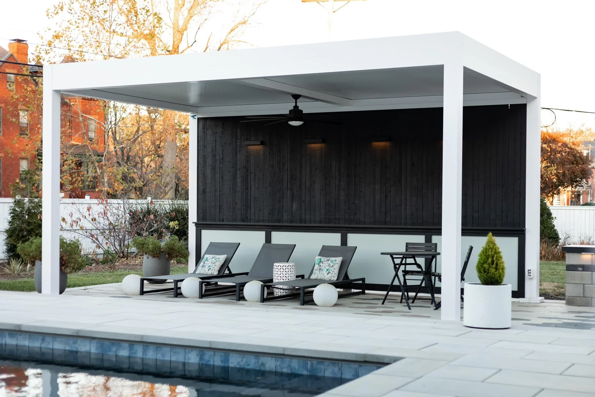 Aluminum Motorized Pergola in San Diego