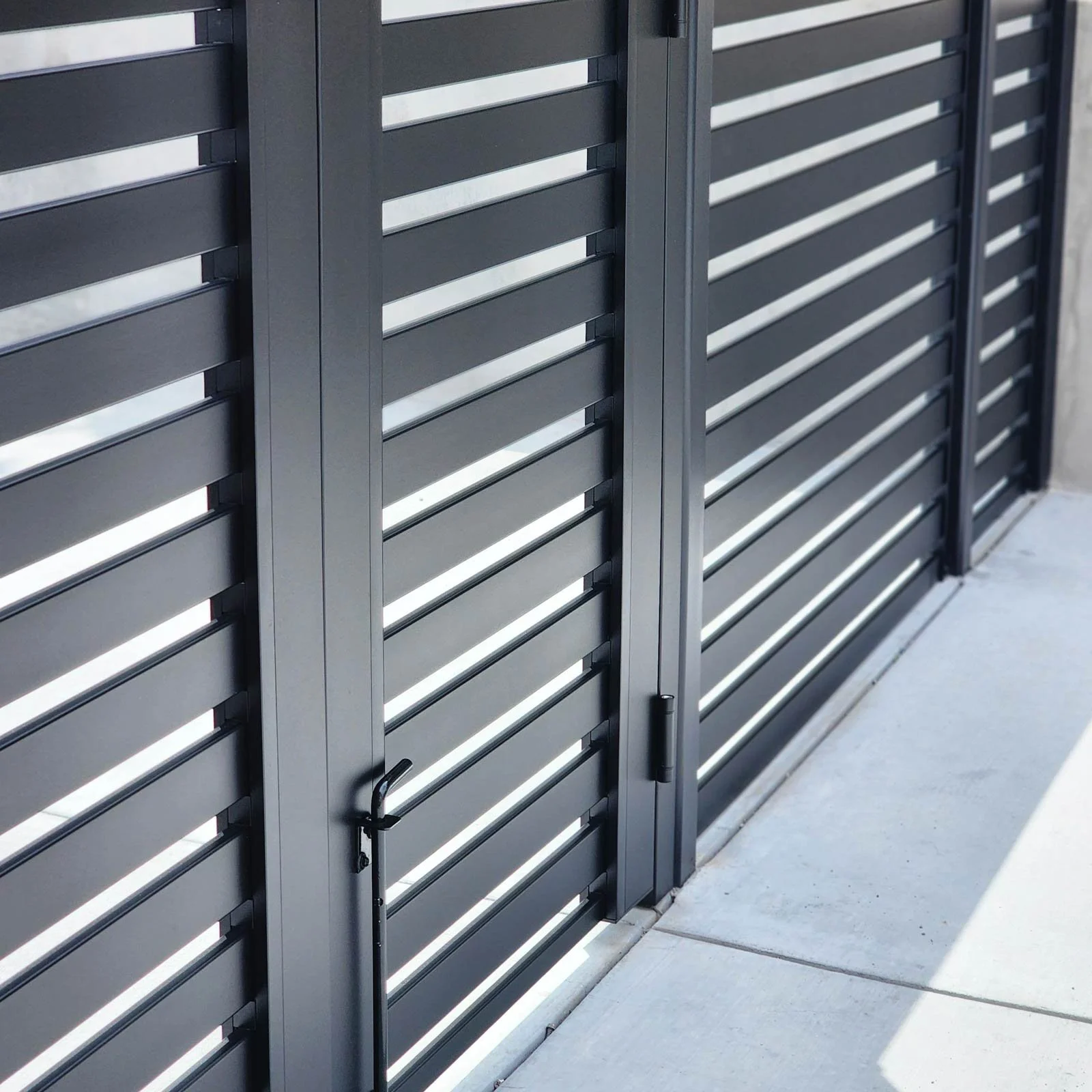 Aluminum Gate fire replace wood San Diego