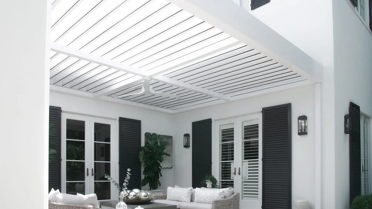 Aluminum Motorized Pergola in Carlsbad