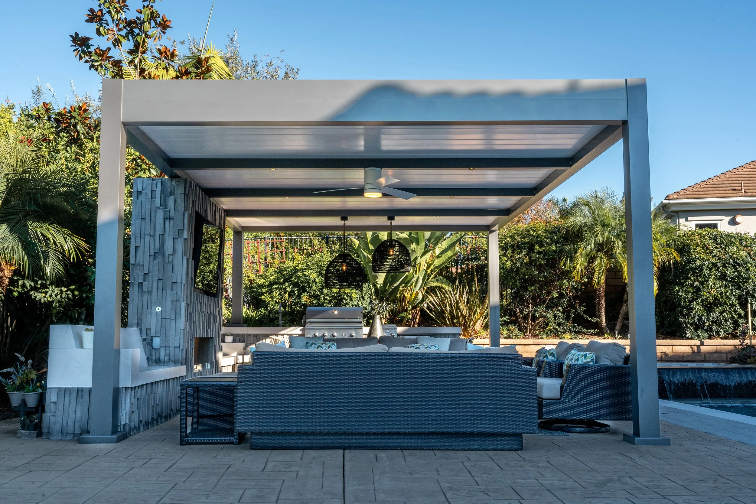 /motorized-pergola-san-diego.jpg