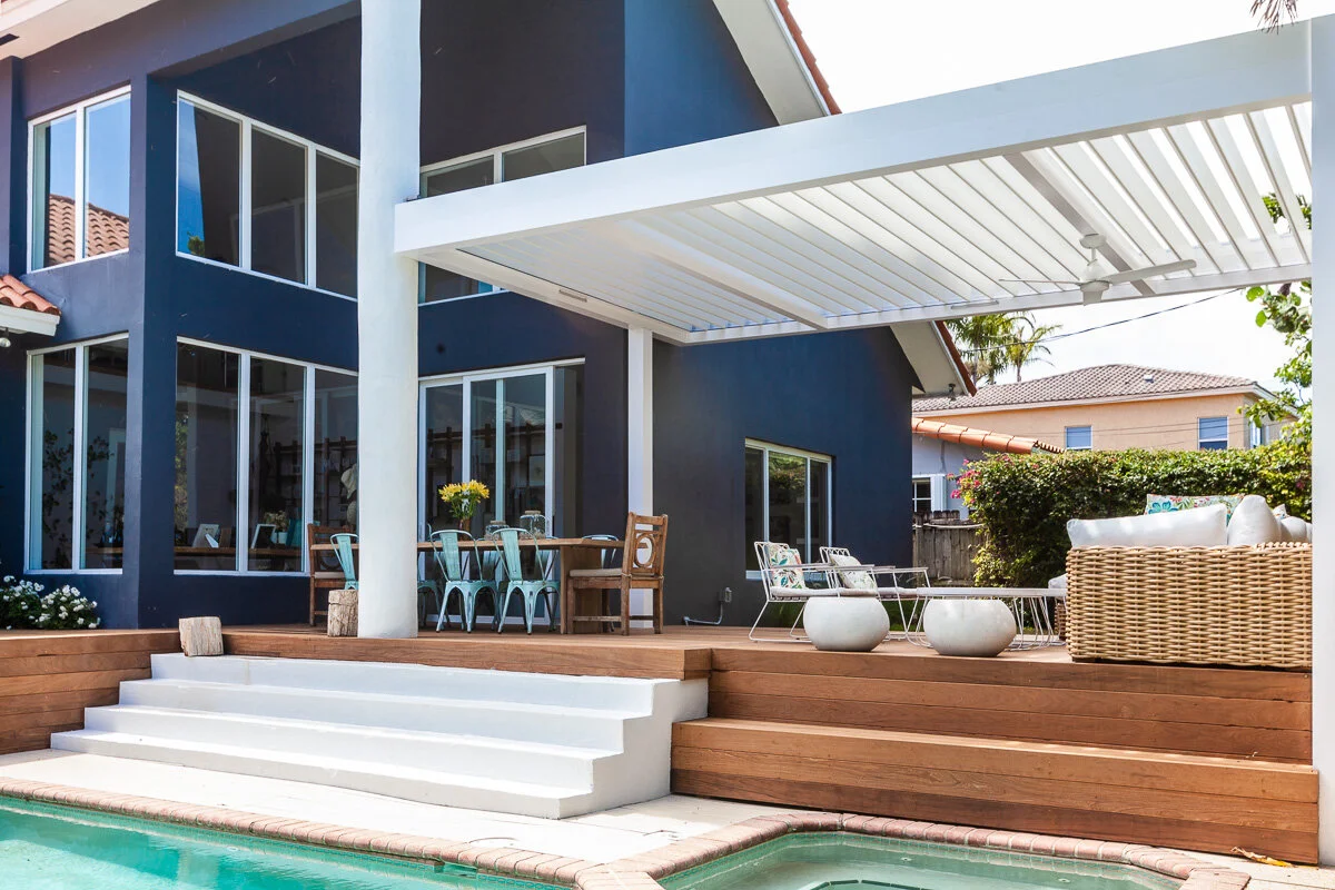 Aluminum Motorized Pergola in Carlsbad