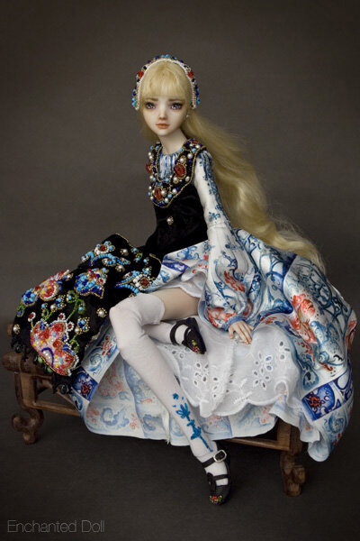 Enchanted Alice, 9 Inch Doll – The Doll Maker