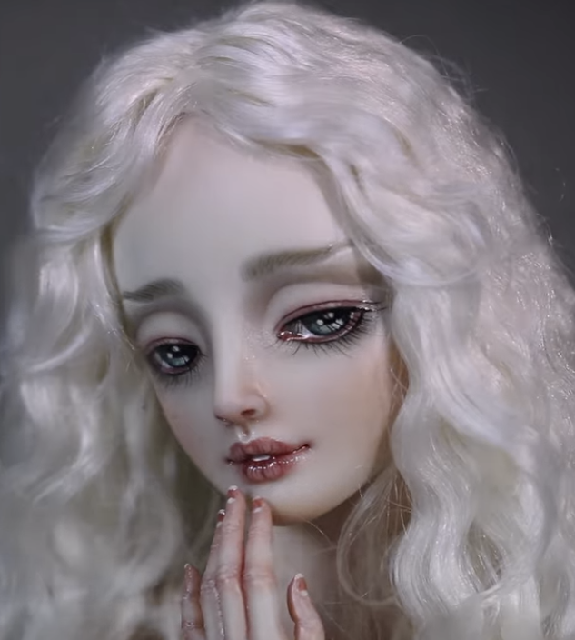 Exquisite Eyelashes