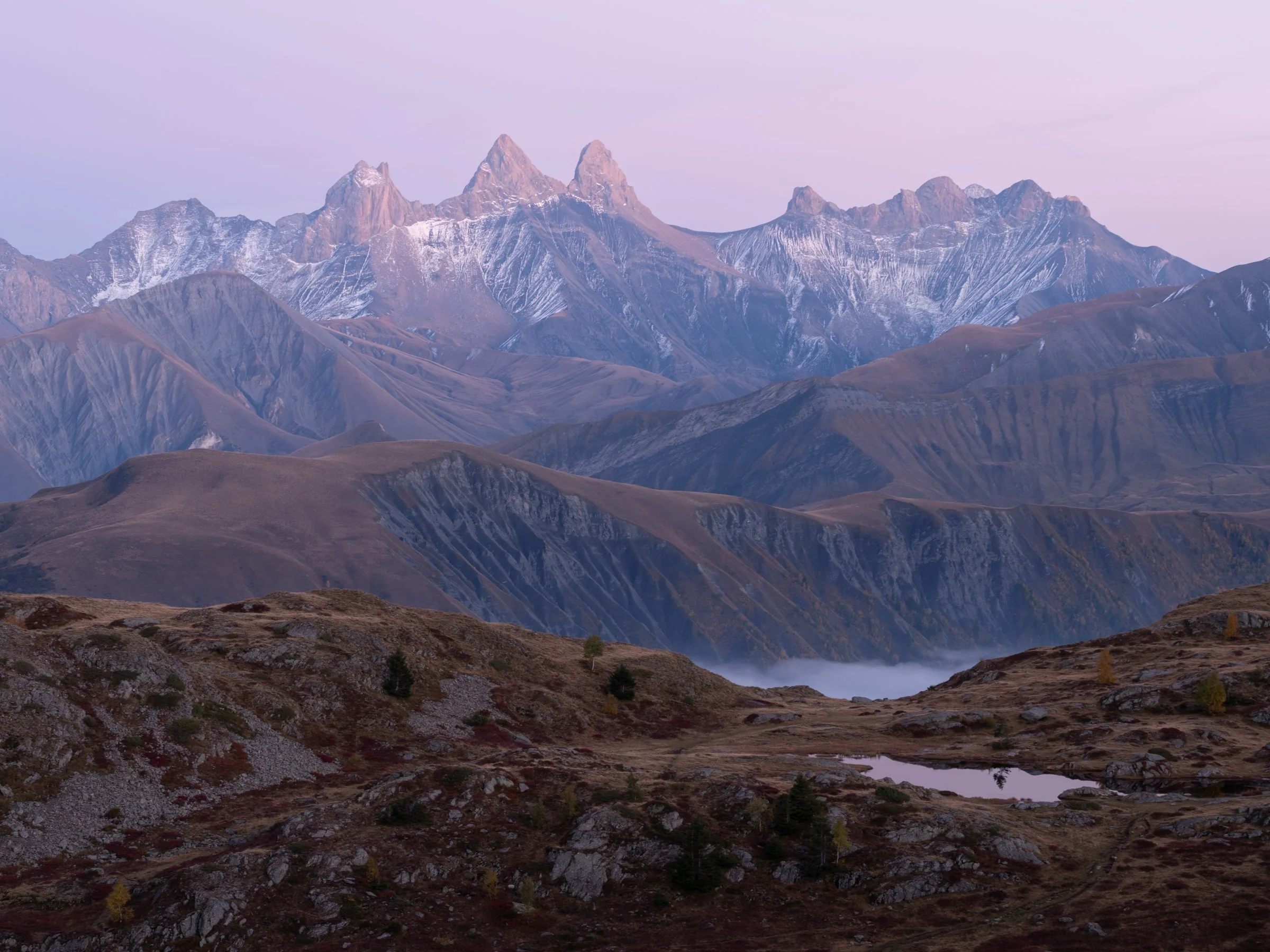 Aiguilles al crepuscolo.jpg